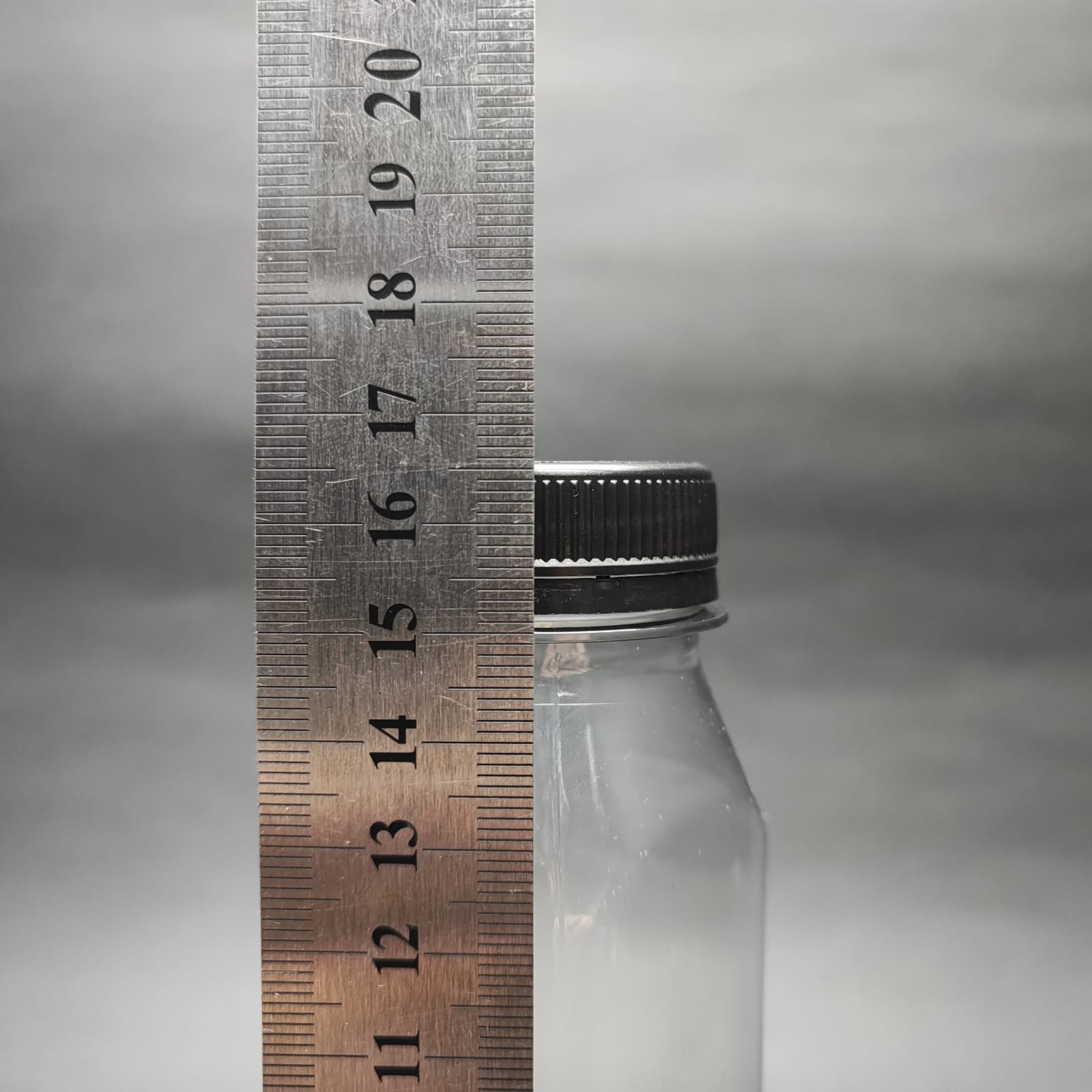 250 CC KARE PET ŞİŞE (19 GR) - GENİŞ AĞIZLI SİYAH KİLİTLİ KAPAKLI - 250 ML DETOX , MEYVE SUYU ŞİŞE , BOŞ DETOKS ŞİŞE
