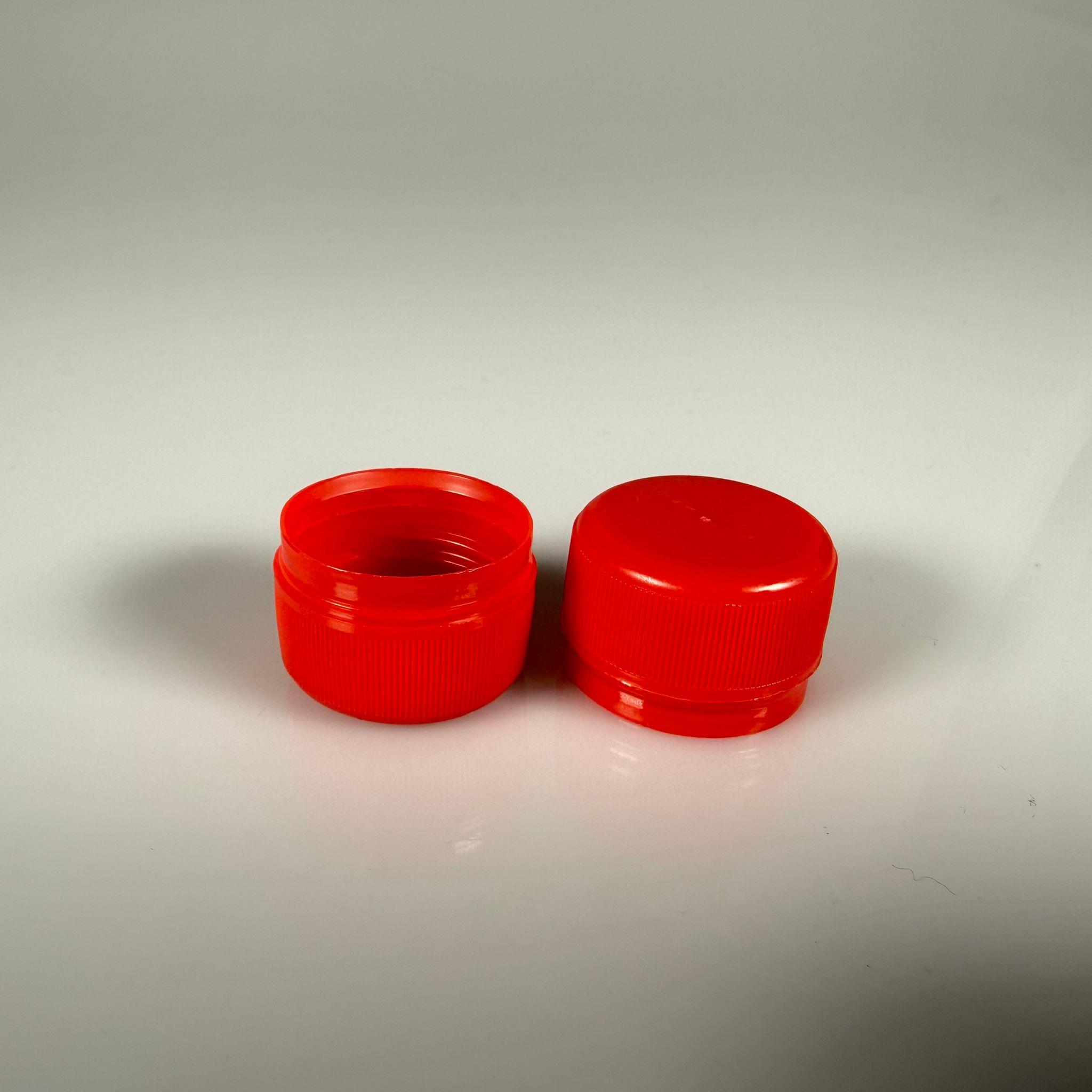 28 MM MEŞRUBAT KAPAĞI KIRMIZI - PCO UZUN KİLİTLİ - KOLA VE MEŞRUBAT ŞİŞELERİ İÇİN PLASTİK KAPAK - DS28 bericap kapak