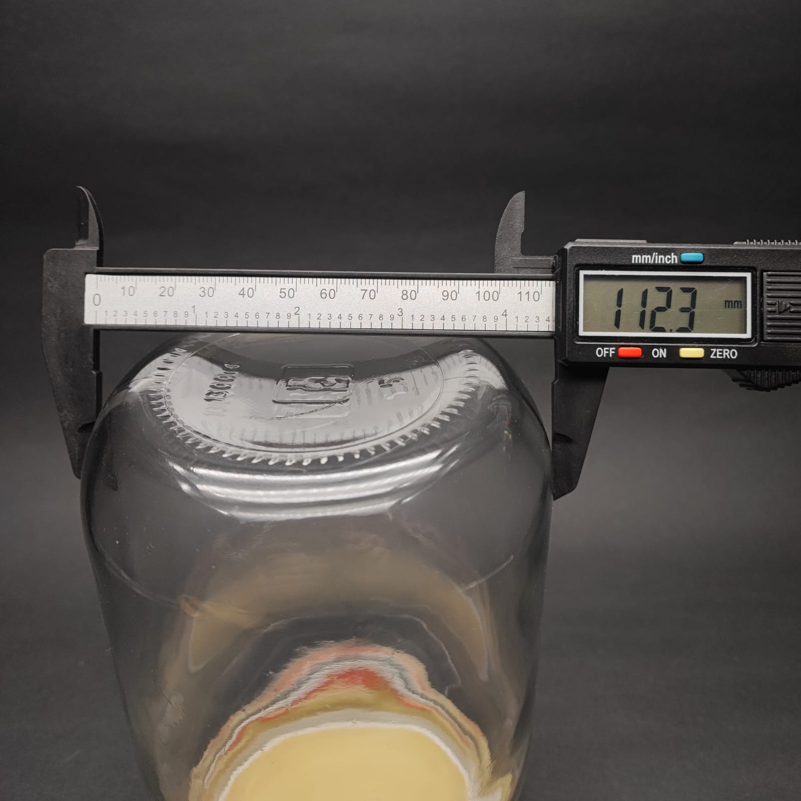 1300 CC CAM KAVANOZ - KIRMIZI METAL KAPAKLI - 1300 ML CAM KAVANOZ