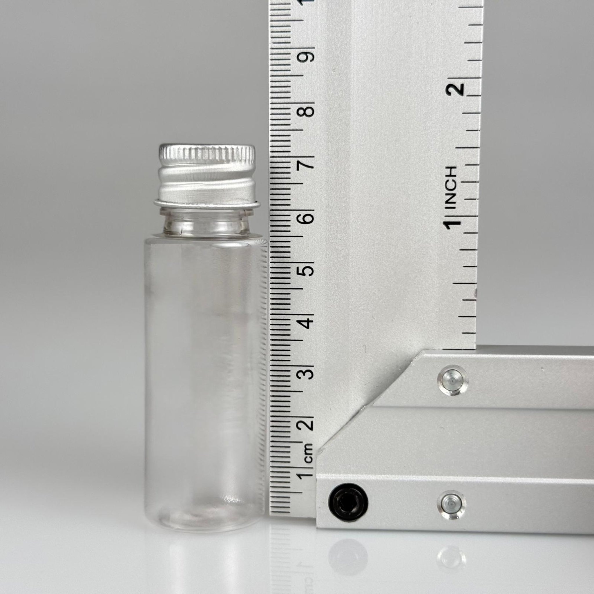 20 CC ŞEFFAF PET SHOT ŞİŞE - KÖPÜK CONTALI GÜMÜŞ ALÜMİNYUM METAL KAPAKLI + DAMLALIKLI KOLONYA TIPALI TAKIM - 20 ML PLASTİK ŞİŞE