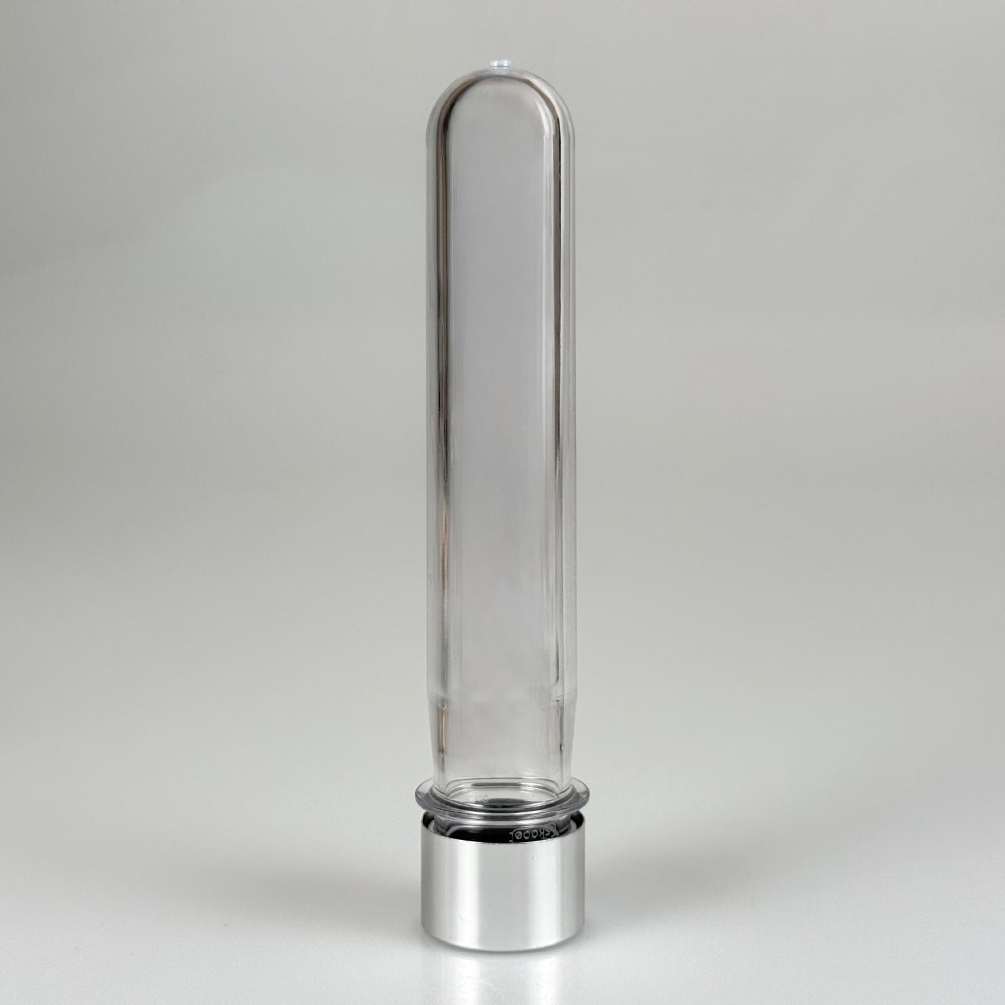 16 CM TÜP - 45 CC PET ŞİŞE + ALÜMİNYUM KAPLAMALI GÜMÜŞ KAPAKLI TAKIM - VANİLYA ÇUBUĞU, BAHARAT, DENEY TÜPÜ, AYAKKABI BAĞCIĞI VB İÇİN PLASTİK TÜP