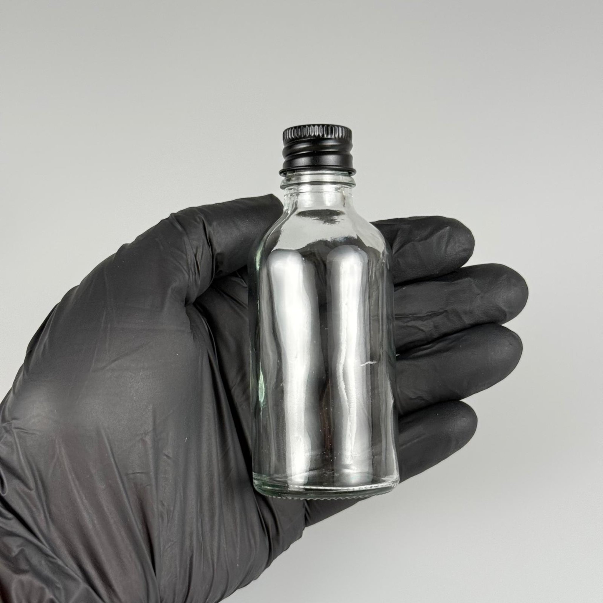 50 CC ŞEFFAF CAM ŞİŞE + KÖPÜK CONTALI SİYAH ALÜMİNYUM METAL KAPAKLI + KOLONYA TIPALI TAKIM - 50 ML ŞEFFAF CAM ŞİŞE