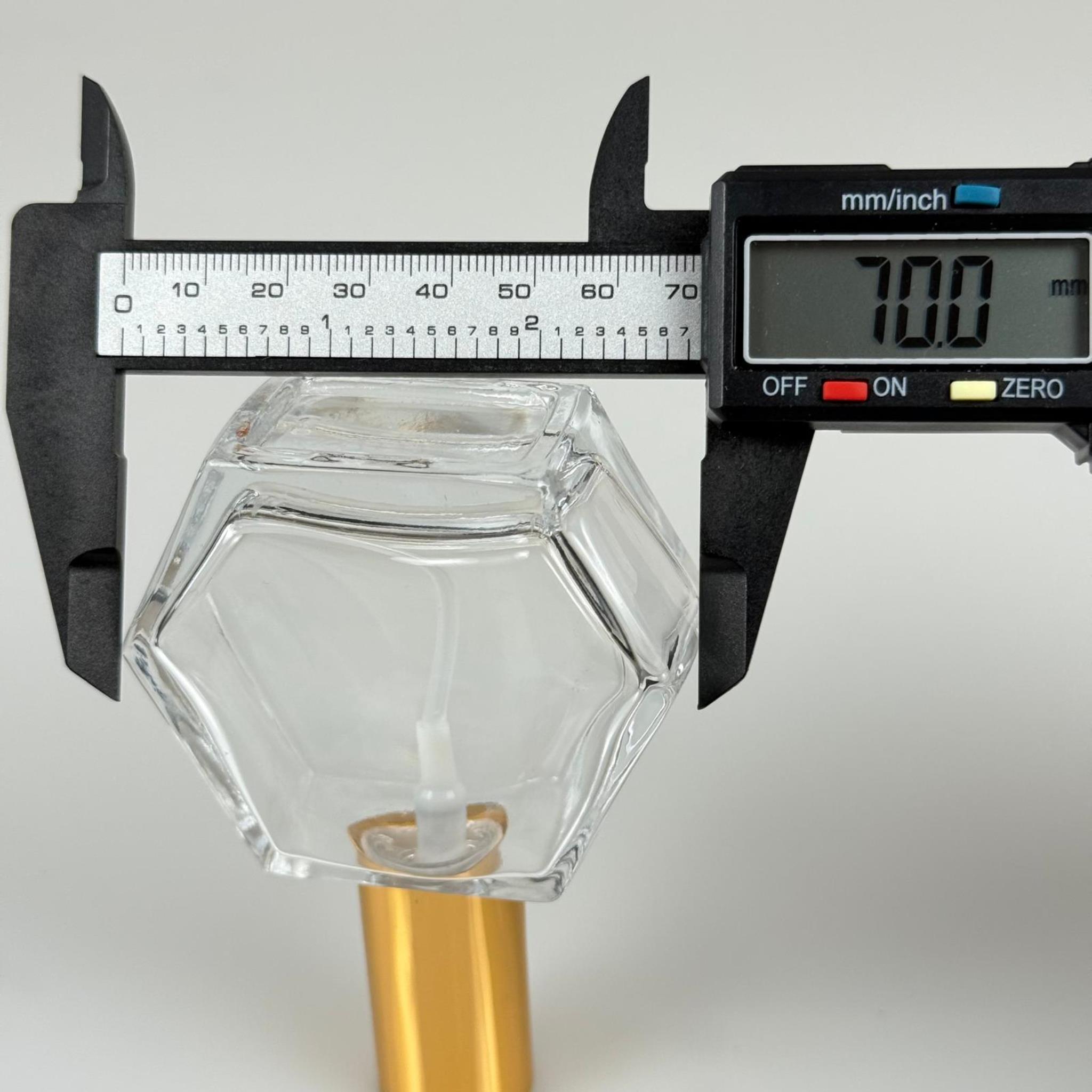 50 CC ALTIGEN CAM ŞİŞE + GOLD SPREY FISFIS - 50 ML HEDİYELİK CAM KOLONYA ŞİŞESİ - DÜĞÜN, NİŞAN, SÖZ, KINA, CENAZE, PROMOSYON, PARFÜM İÇİN HEDİYELİK KOLONYA ŞİŞELERİ