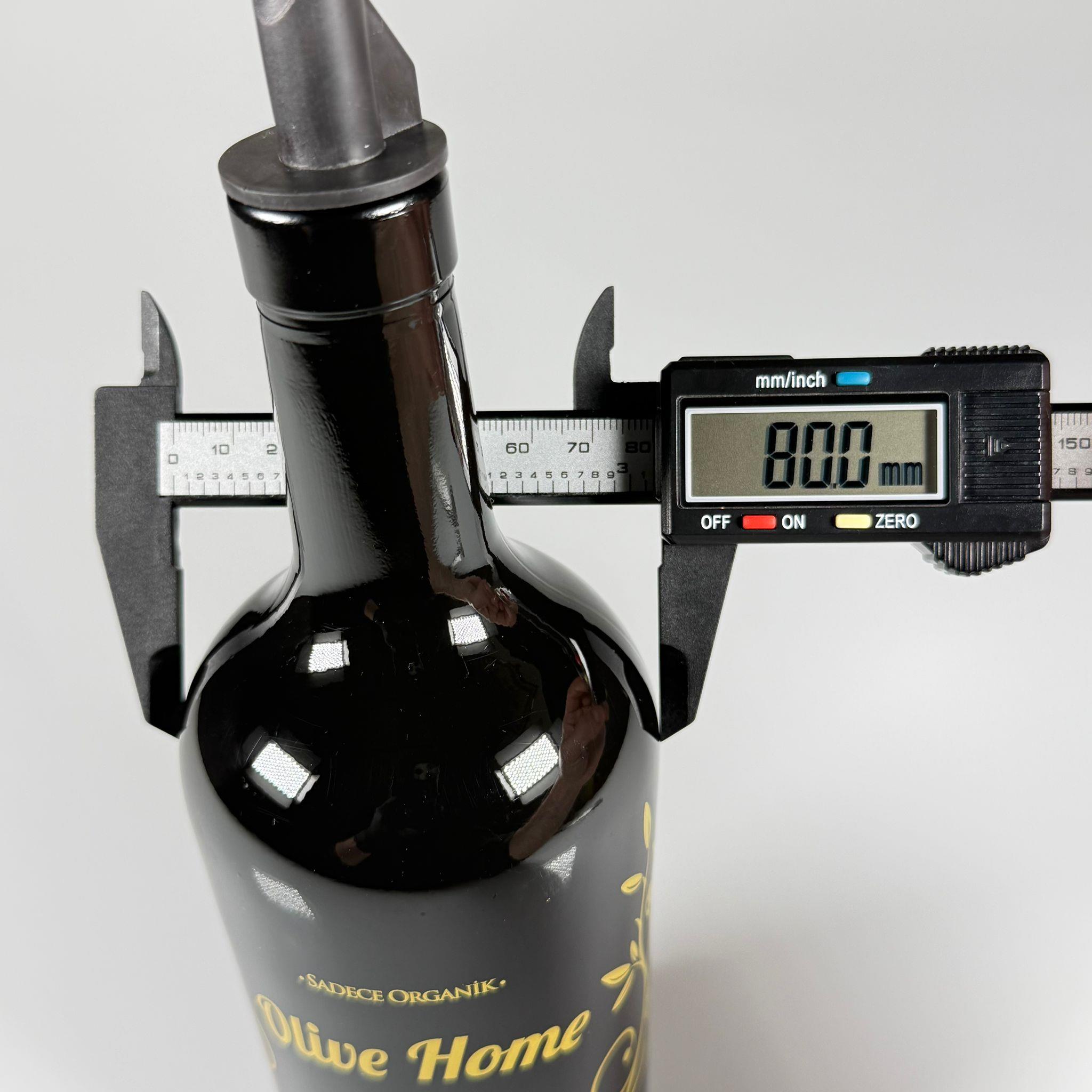 500 CC SİYAH OLİVE YAZI CAM ZEYTİNYAĞ ŞİŞESİ - SİLİKON AKITICILI YAĞDANLIK TIPALI - 500 ML YAĞDANLIK BASKILI CAM ŞİŞE