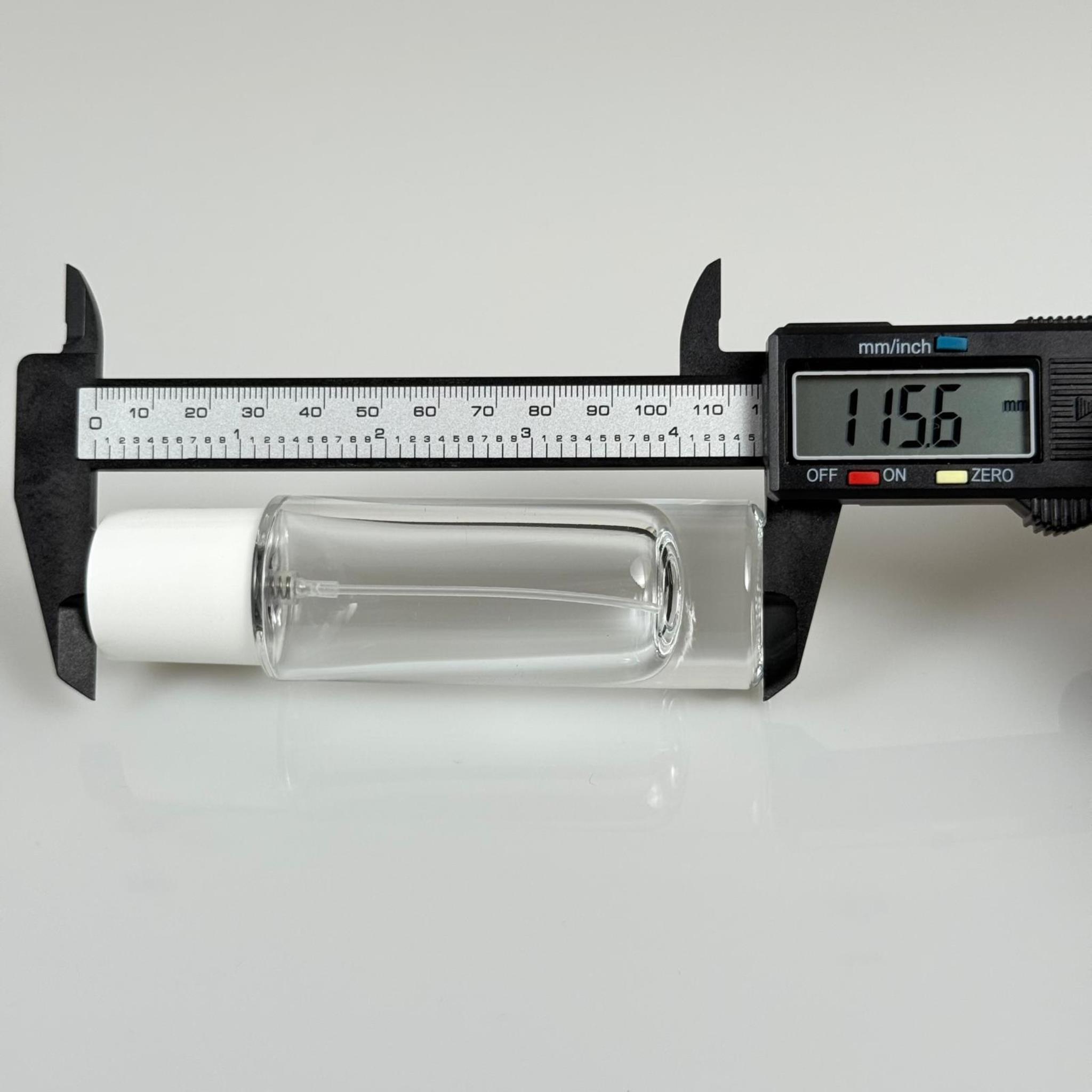 30 ML SİLİNDİR UZUN MODEL PARFÜM ŞİŞESİ - SİYAH METAL SPREYLİ + BEYAZ PLASTİK KAPAKLI (AĞIZ 15 MM GEÇME KOLAY KAPAMA)