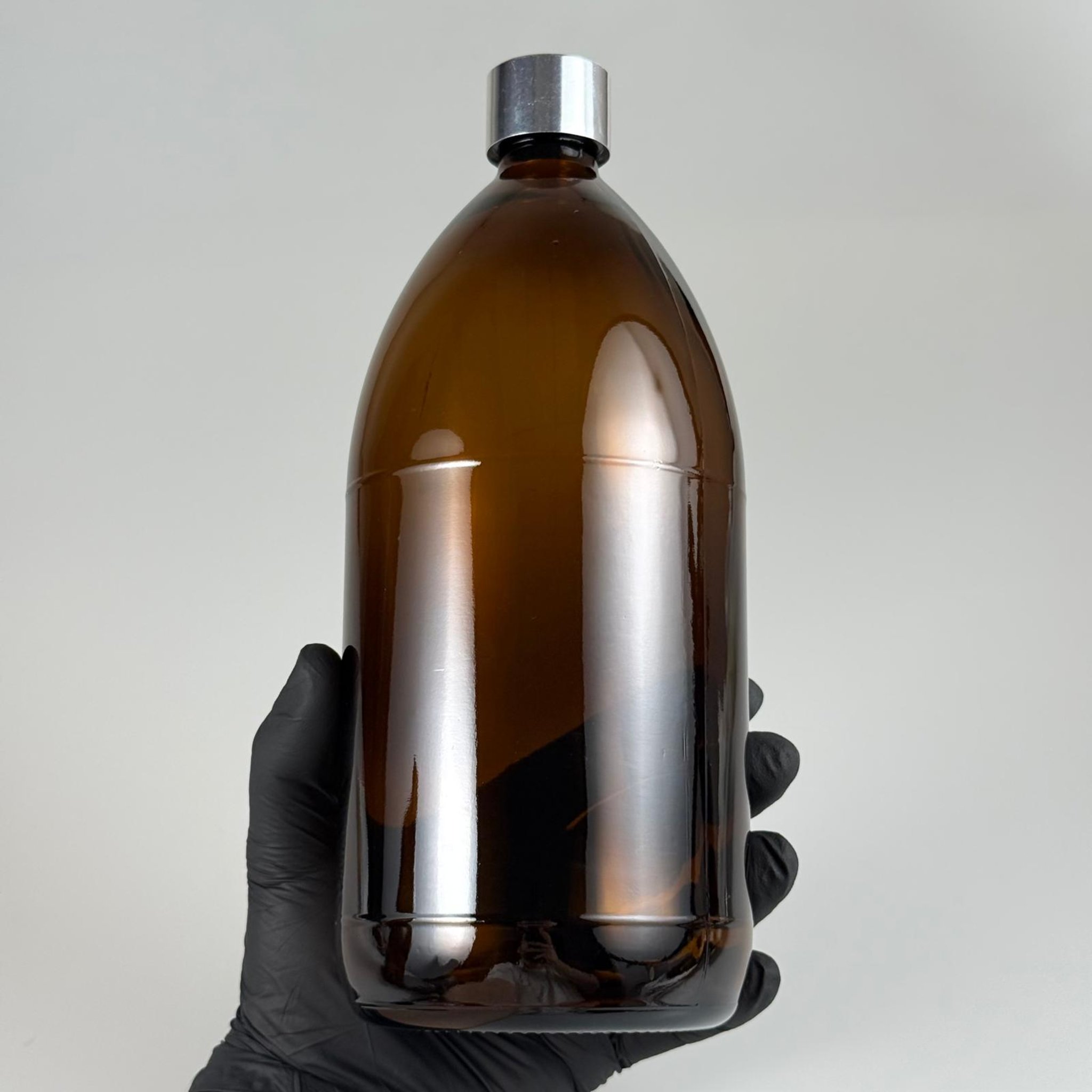 1000 CC AMBER CAM ŞİŞE + ALÜMİNYUM KAPLAMALI GÜMÜŞ KAPAKLI TAKIM - 1000 ML KAHVERENGİ CAM ŞİŞE