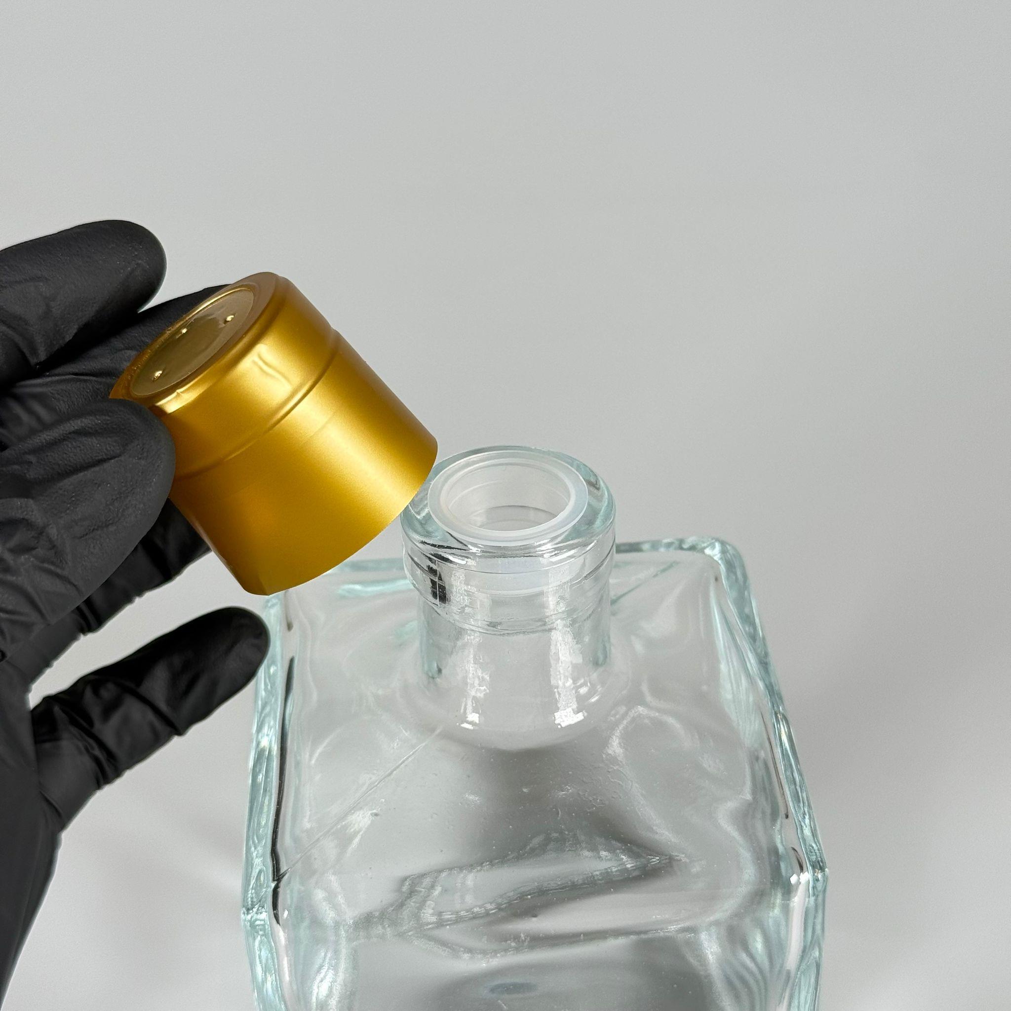 500 CC LÜX CAM ŞİŞE - KARE - 500 ML BÜYÜK BOY DİFFUSER ŞİŞE - PLASTİK TIPA + ISIYLA YAPIŞAN GOLD KAPŞON TAKIM