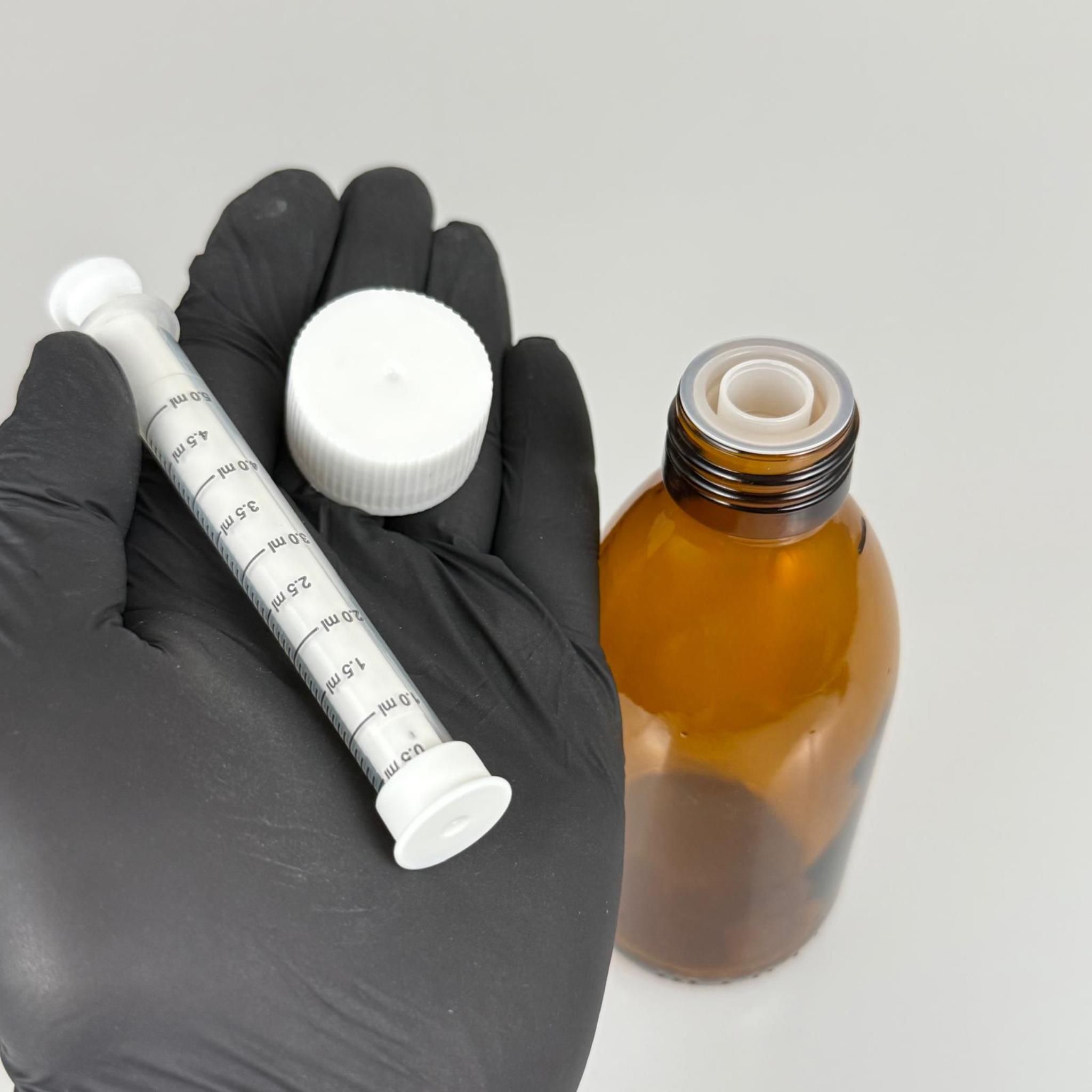 200 ML CAM ECZA ŞİŞESİ + 5 ML DOZAJ PİPETİ + DOZAJ TIPASI + CONTALI PLASTİK KAPAK TAKIM