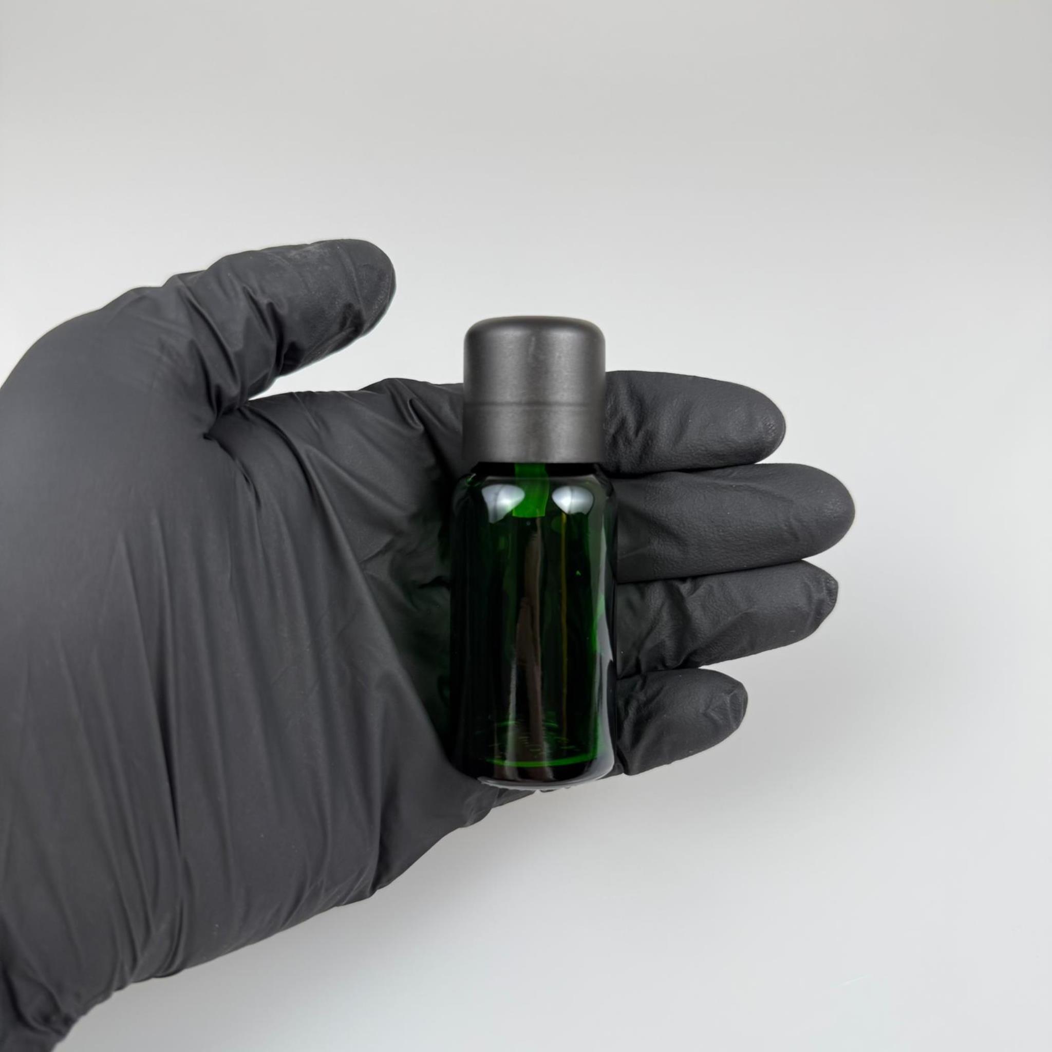 20 CC YEŞİL CAM ŞİŞE + İÇTEN DAMLALIKLI ÇOCUK KİLİTLİ SİYAH KAPAK - YEŞİL 20 ML KİLİT KAPAKLI DAMLATMALI ŞİŞE