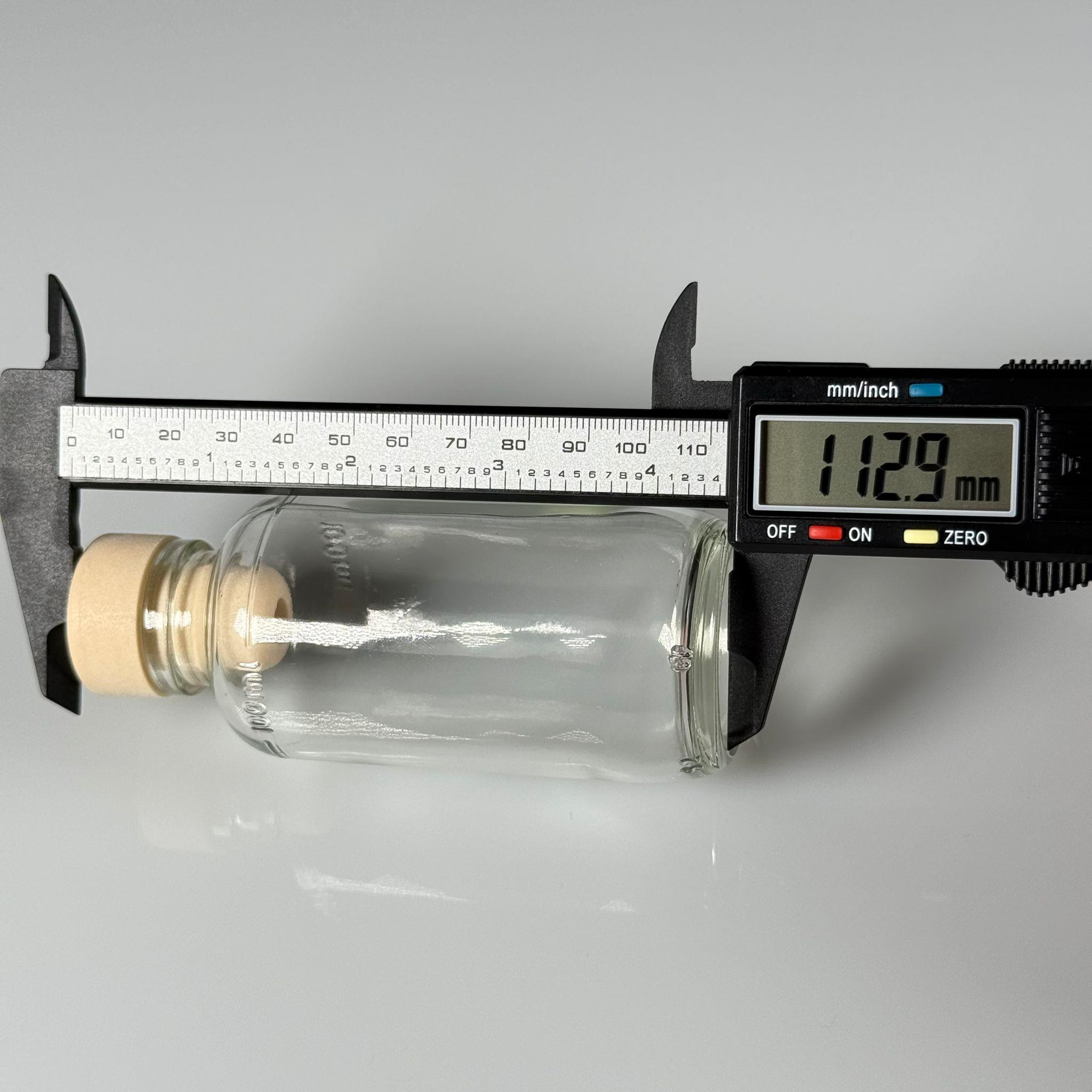 100 CC CAM ŞİŞE + AHŞAP GÖRÜNÜMLÜ SENTETİK MANTAR TIPA - 100 ML TIPALI CAM ŞİŞE