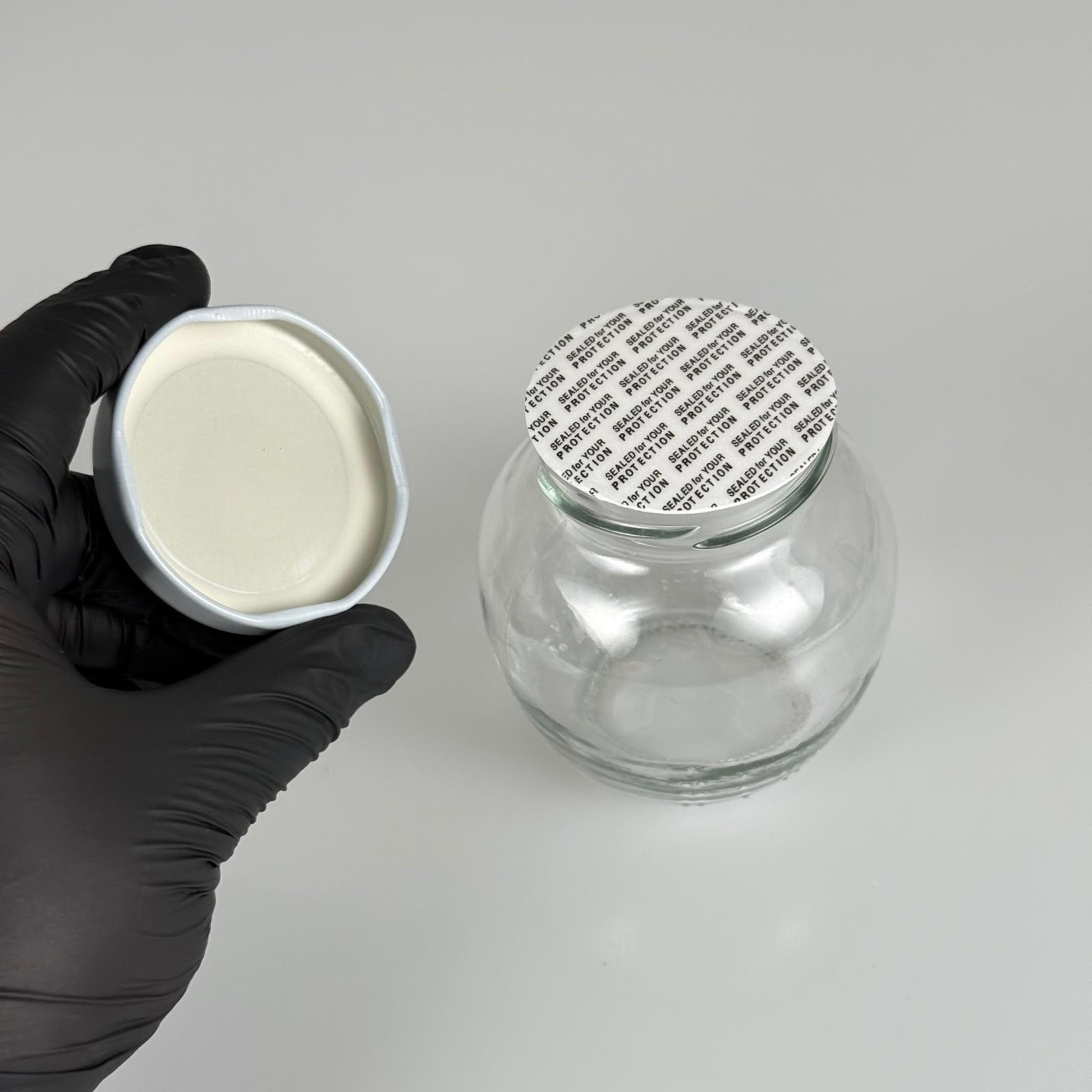 210 CC YUMURTA KAVANOZ + BEYAZ METAL KAPAKLI + KENDİNDEN YAPIŞKANLI KÖPÜK CONTALI TAKIM - 210 ML OVAL TİP CAM KAVANOZ