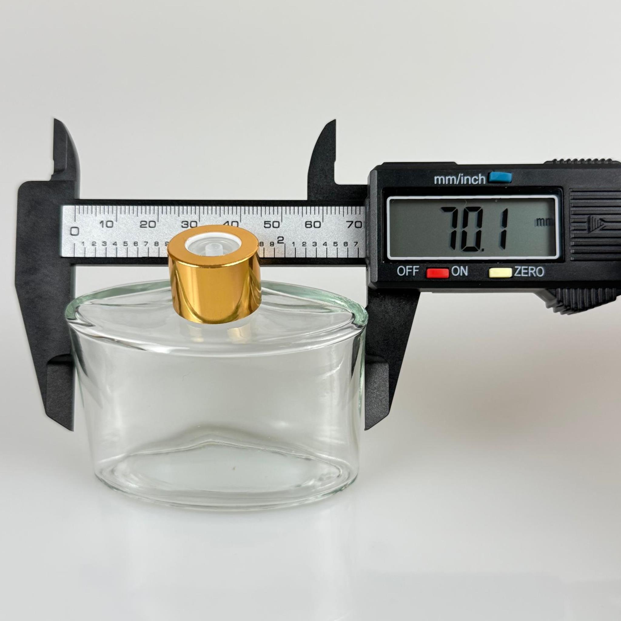 YASSI MODEL CAM KOLONYA ŞİŞESİ + METAL GOLD KAPAK + TIPA - 50 ML - HEDİYELİK KOLONYA ŞİŞELERİ