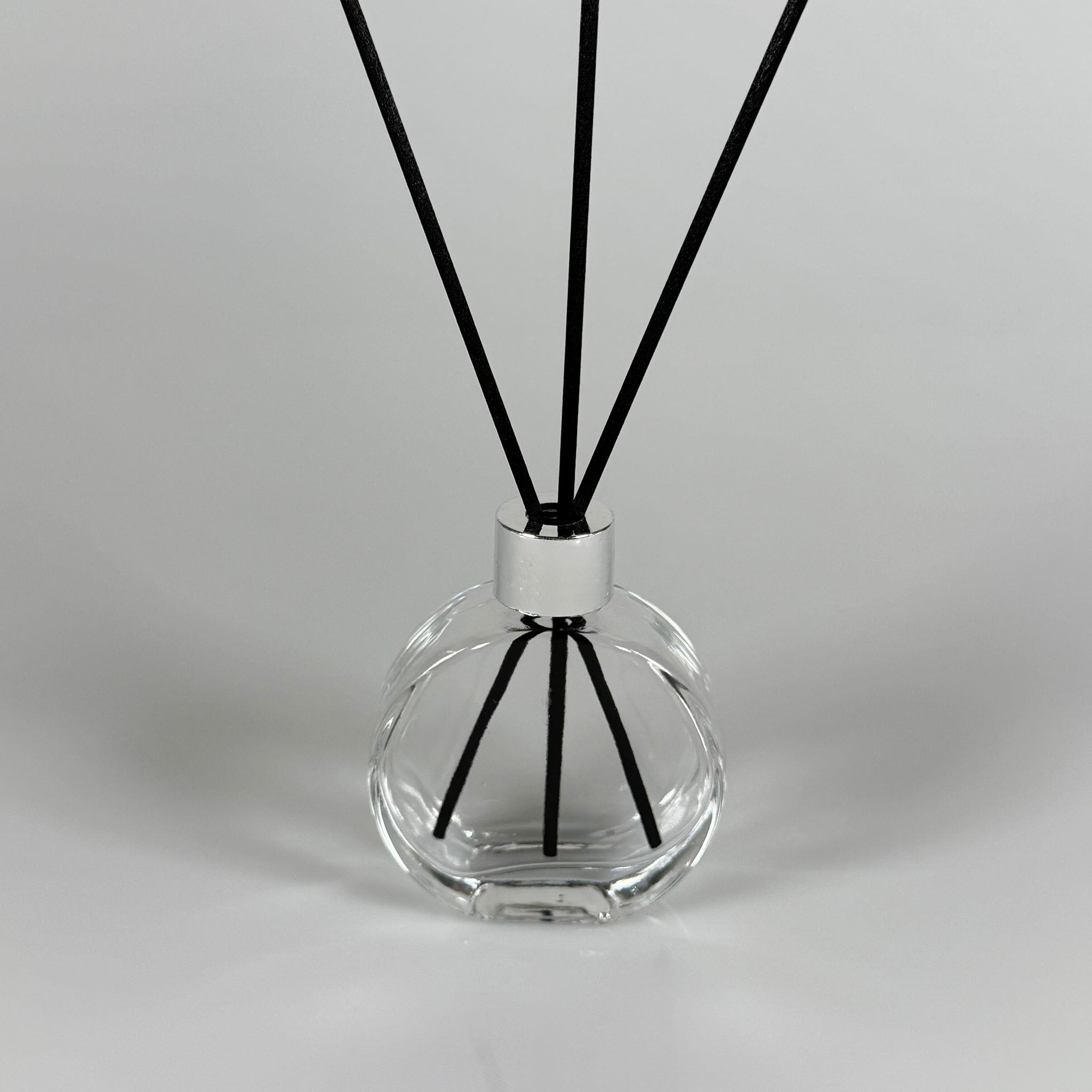 70 CC YUVARLAK OVAL YASSI BAMBU CAM BAMBU ODA KOKUSU ŞİŞESİ - 70 ML ÇUBUKLU KÖŞELİ BAMBU ODA KOKUSU ŞİŞESİ - DİFÜZÖR ŞİŞE- CAM ŞİŞE + GÜMÜŞ PLASTİK KAPAK + TIPA + 3 ADET FİBER SİYAH BAMBU ÇUBUK - YENİ MODEL