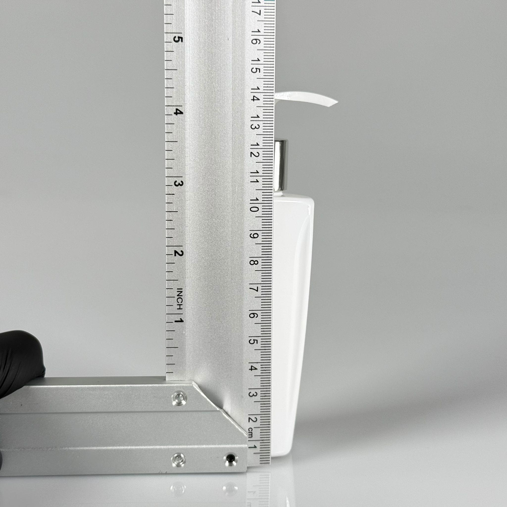 100 CC BEYAZ SERT PET ŞİŞE (LOREAL PARİS MODEL) GÜMÜŞ POMPALI - 100 ML KOZMETİK PET ŞİŞE