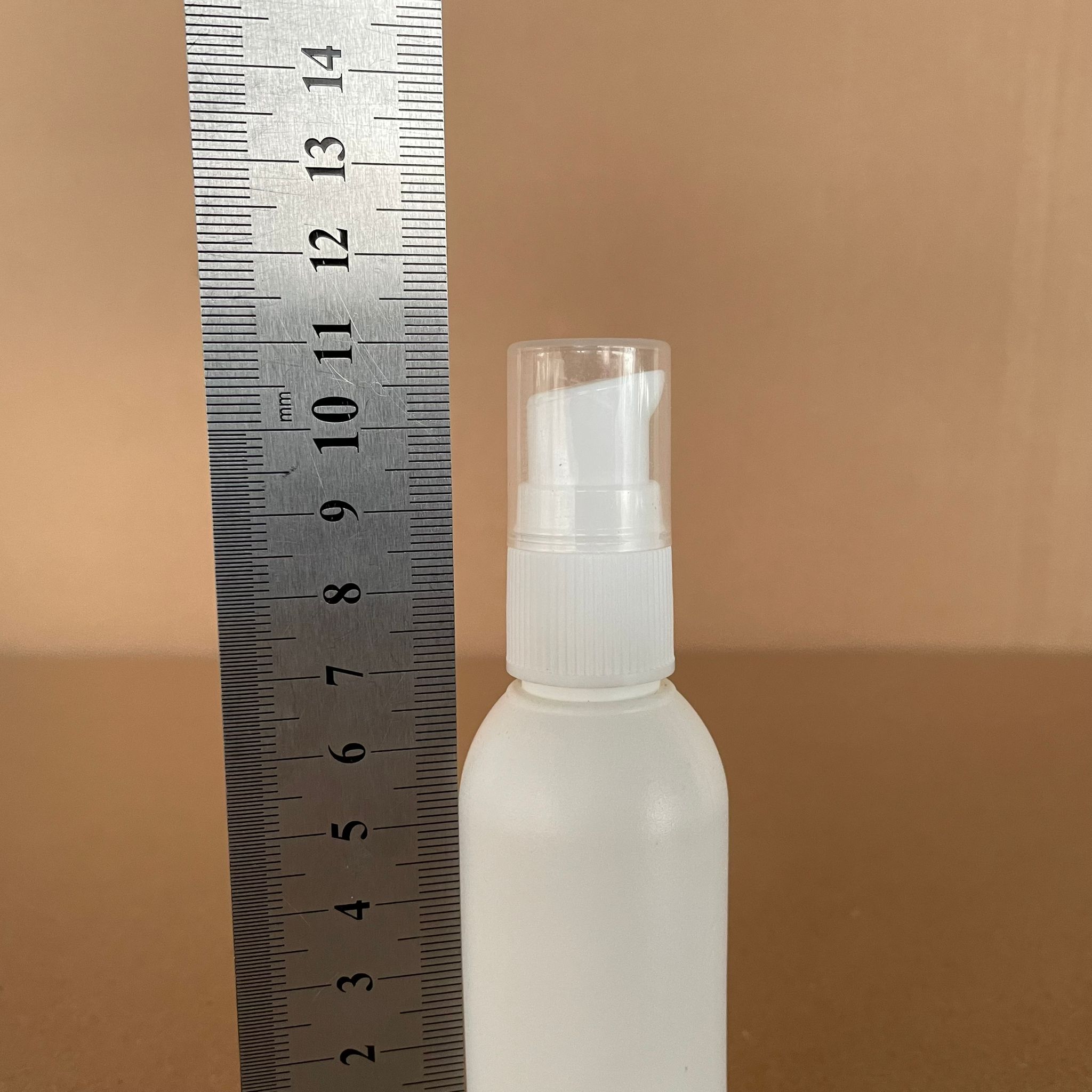 50 ML GÜNEŞ KREMİ AMBALAJI - BEYAZ POMPALI