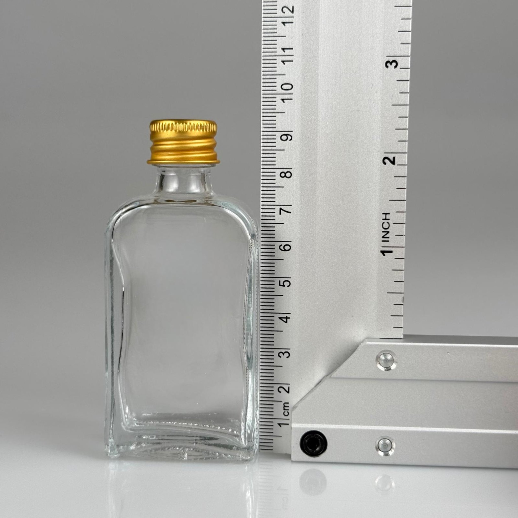 40 CC YASSI DİKDÖRTGEN CAM ŞİŞE + GOLD ALÜMİNYUM METAL KAPAKLI TAKIM - 40 ML PRESTİJLİ ŞİŞE