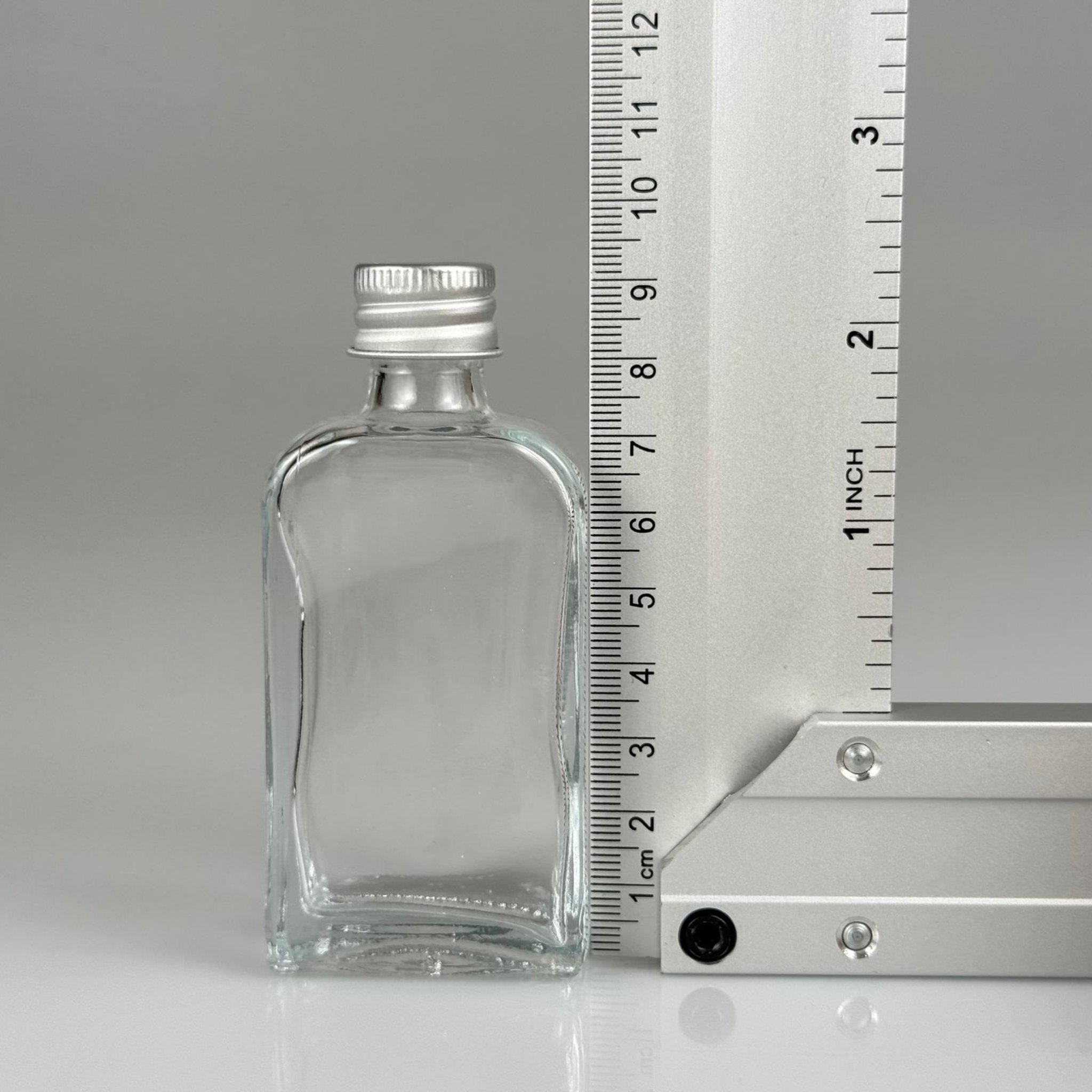 40 CC YASSI DİKDÖRTGEN CAM ŞİŞE + GÜMÜŞ ALÜMİNYUM METAL KAPAKLI TAKIM - 40 ML PRESTİJLİ ŞİŞE