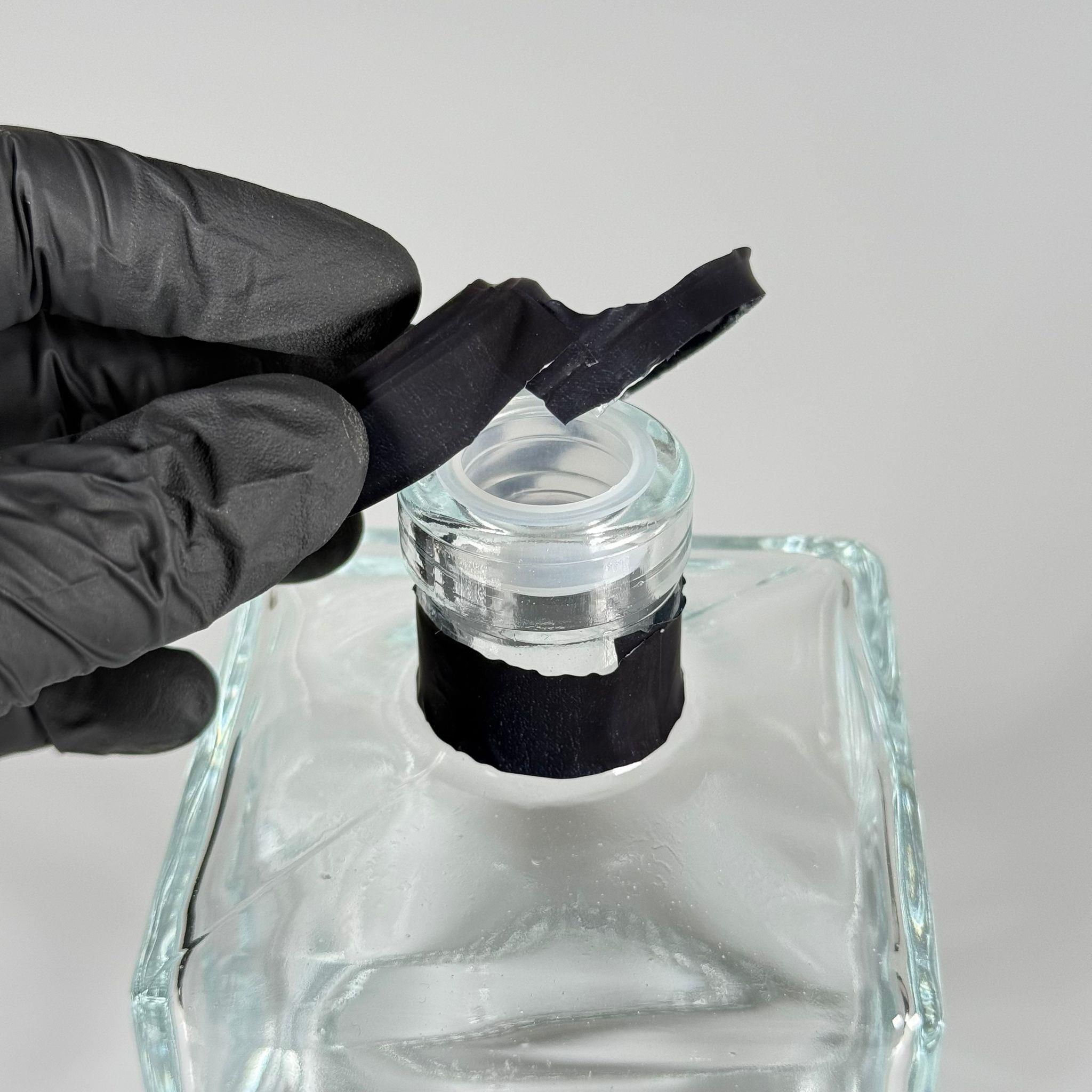 500 CC LÜX CAM ŞİŞE - KARE - 500 ML BÜYÜK BOY DİFFUSER ŞİŞE - PLASTİK TIPA + ISIYLA YAPIŞAN SİYAH KAPŞON TAKIM