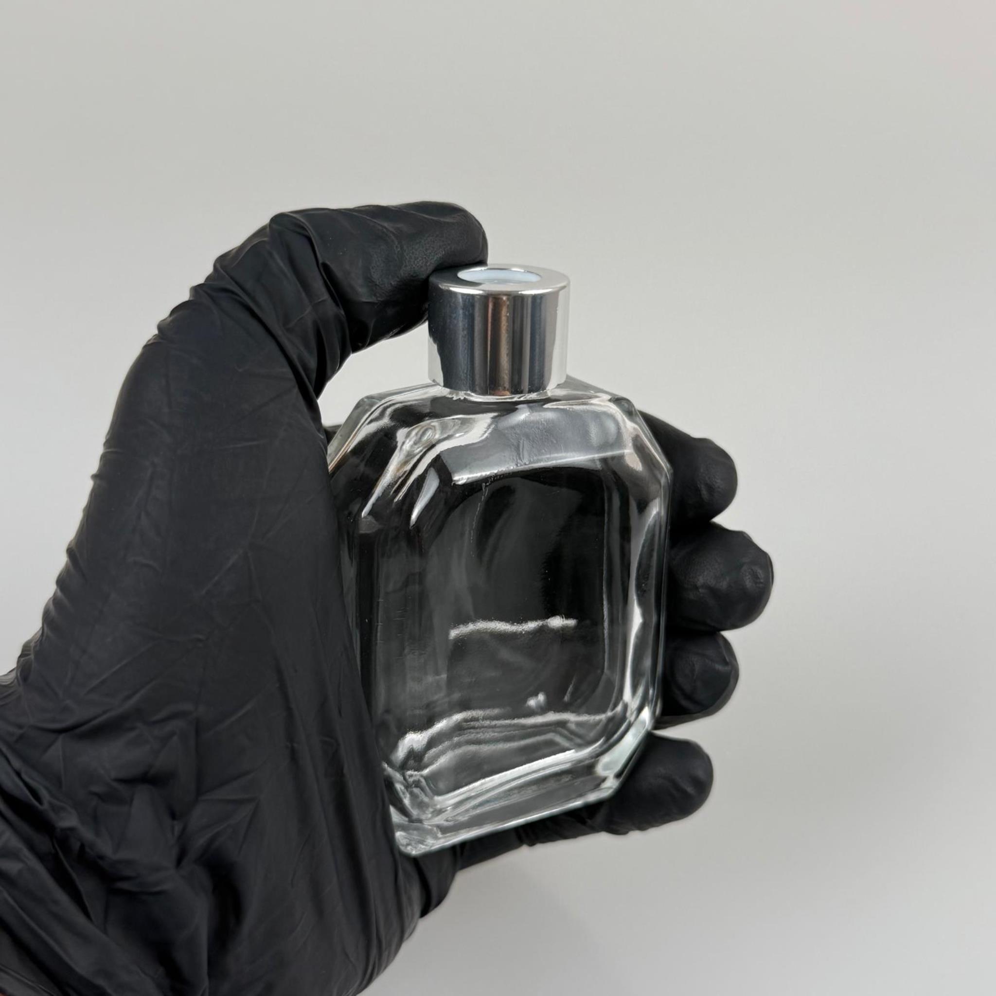 KAZABLANKA MODEL CAM KOLONYA ŞİŞESİ + METAL GÜMÜŞ KAPAK + TIPA - 50 ML - HEDİYELİK KOLONYA ŞİŞELERİ