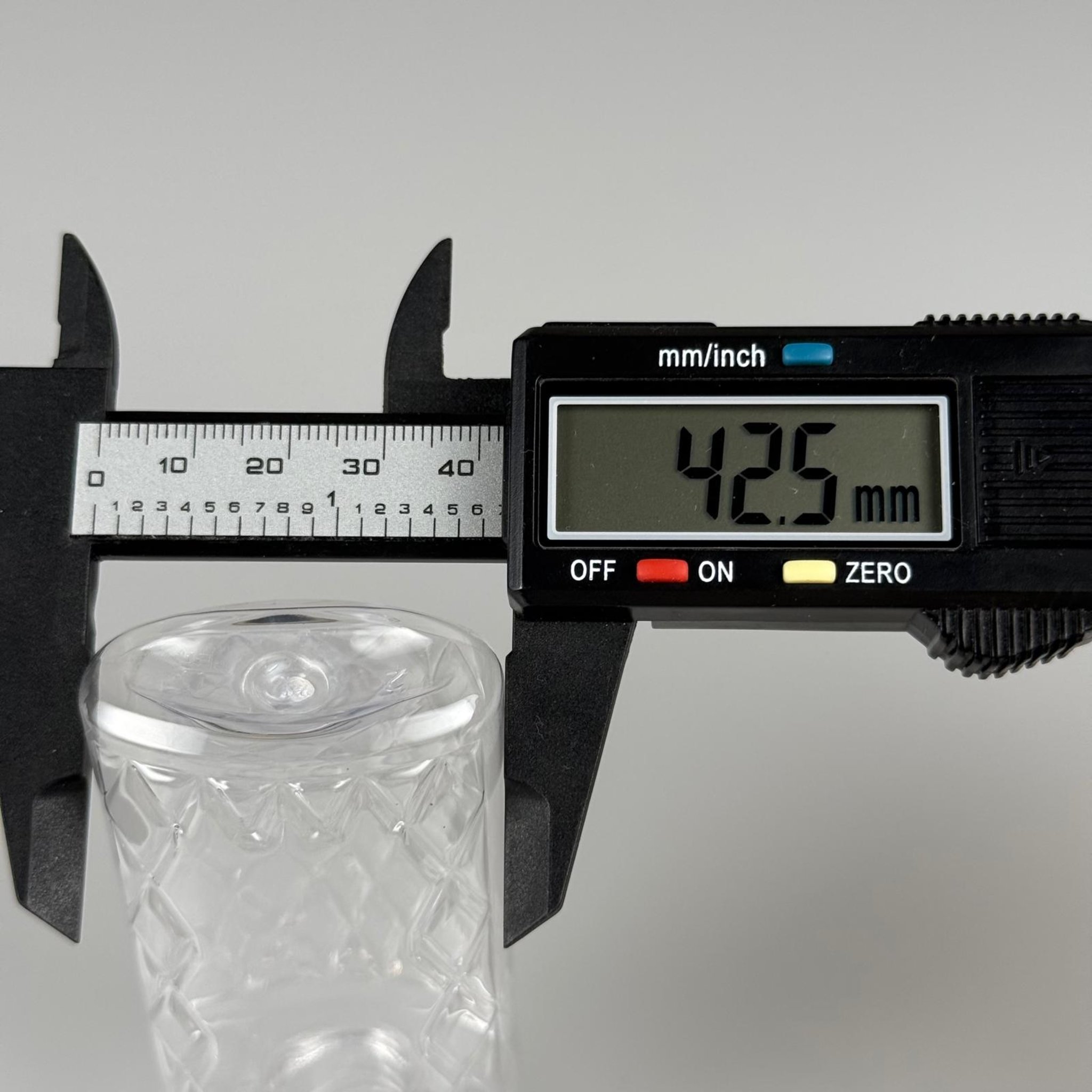 50 CC KÖŞELİ ŞEFFAF PET ŞİŞE + KÖPÜK CONTALI GOLD ALÜMİNYUM METAL KAPAKLI TAKIM - 50 ML PET ŞİŞE