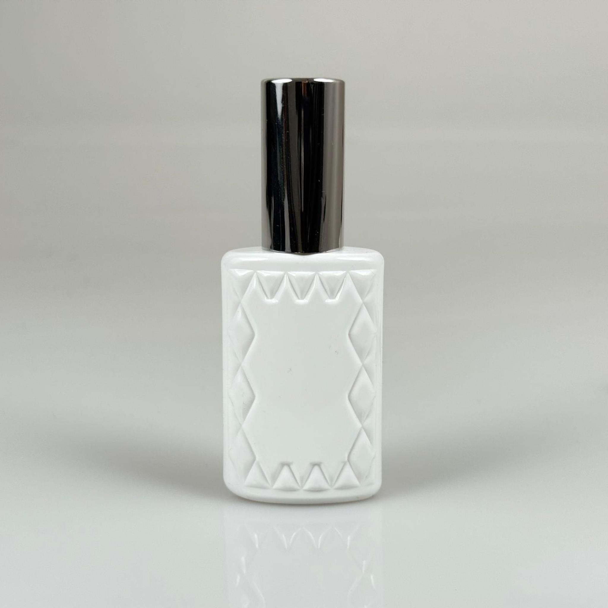 50 ML PET KOLONYA, PARFÜM VB ŞİŞELERİ - METAL ALÜMİNYUM GÜMÜŞ KAPAK + VİDALI SPREY + 50 CC KÖŞELİ BEYAZ ŞİŞE SET TAKIM