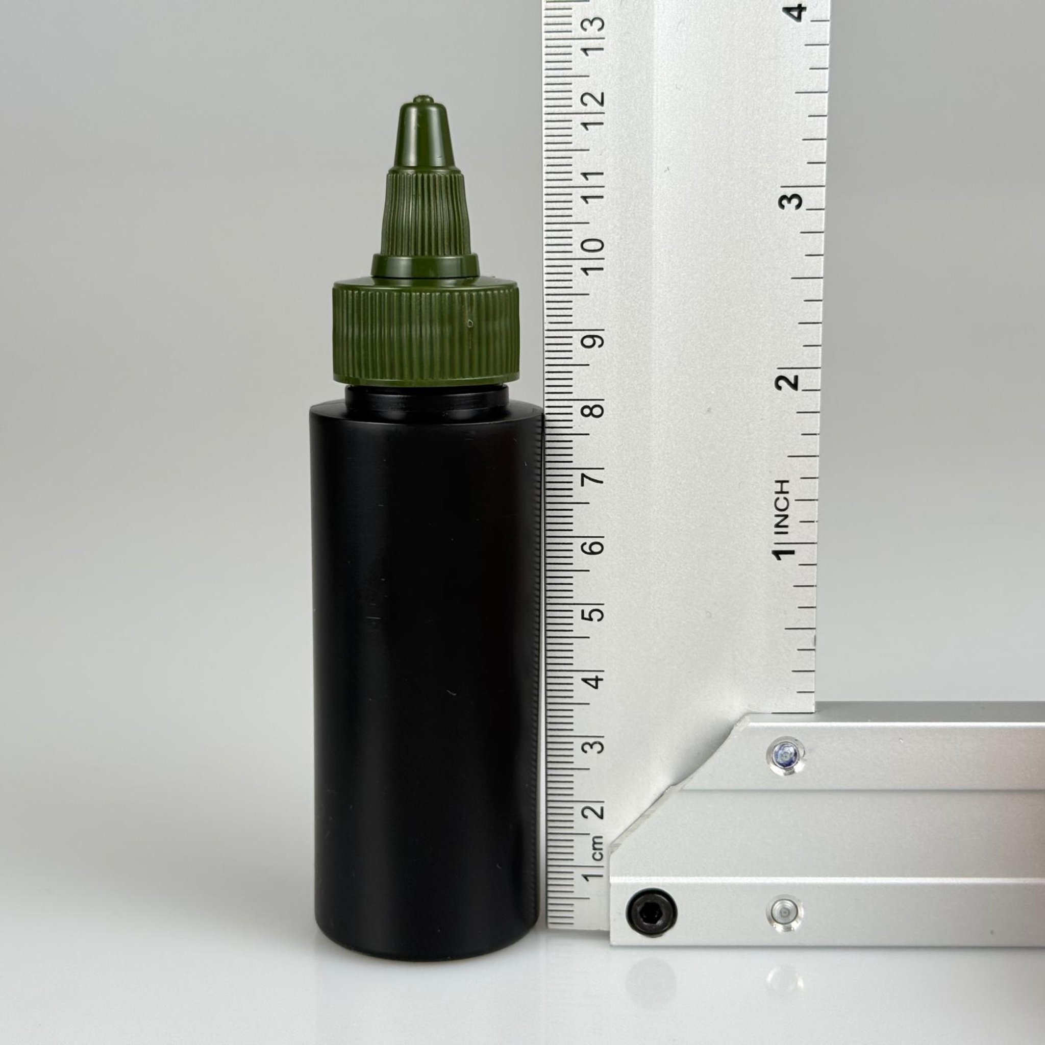 50 CC SİYAH POLİETİLEN PLASTİK ŞİŞE - 24 MM YEŞİL TWİST ASANSÖR KAPAKLI  - 50 ML KAPAKLI PLASTİK ŞİŞE