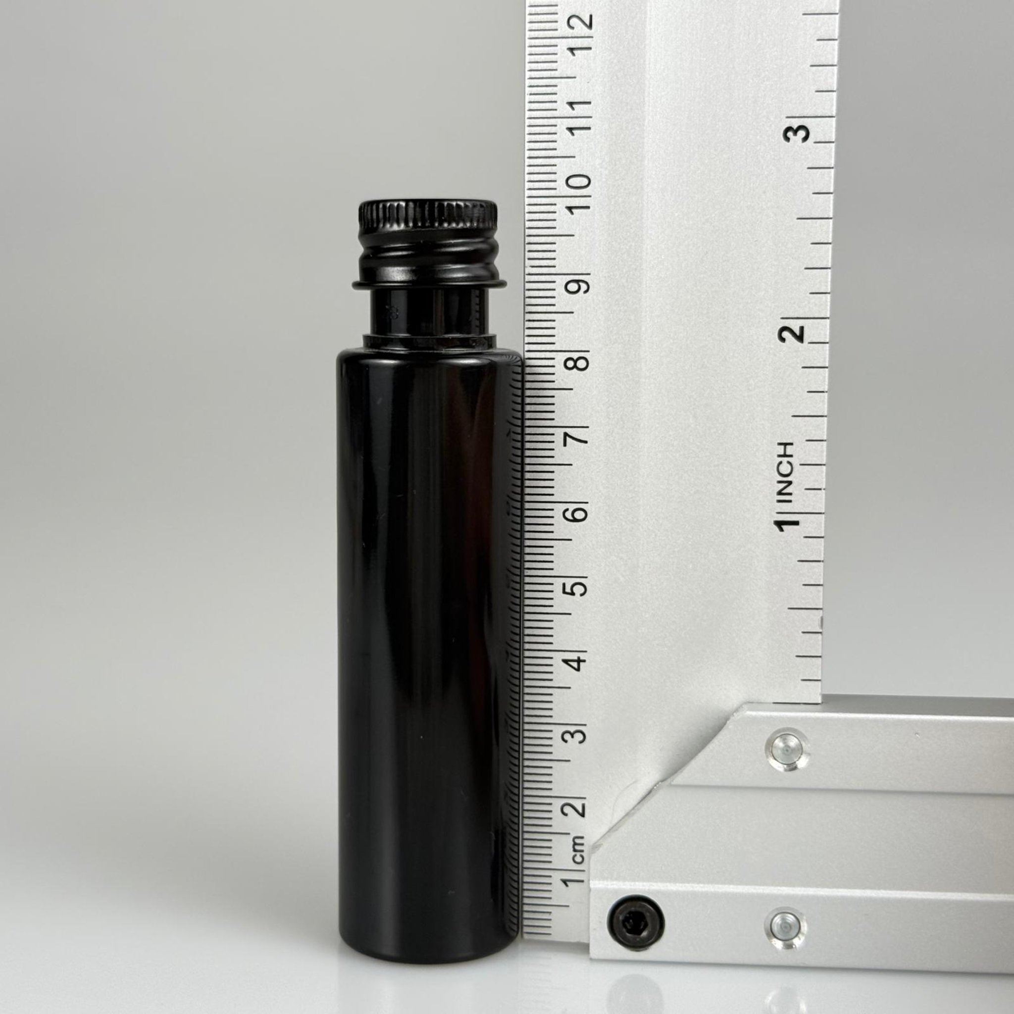 35 CC PET ŞİŞE - KÖPÜK CONTALI SİYAH ALÜMİNYUM METAL KAPAKLI + DAMLALIKLI KOLONYA TIPALI TAKIM - 35 ML SİYAH PET ŞİŞE