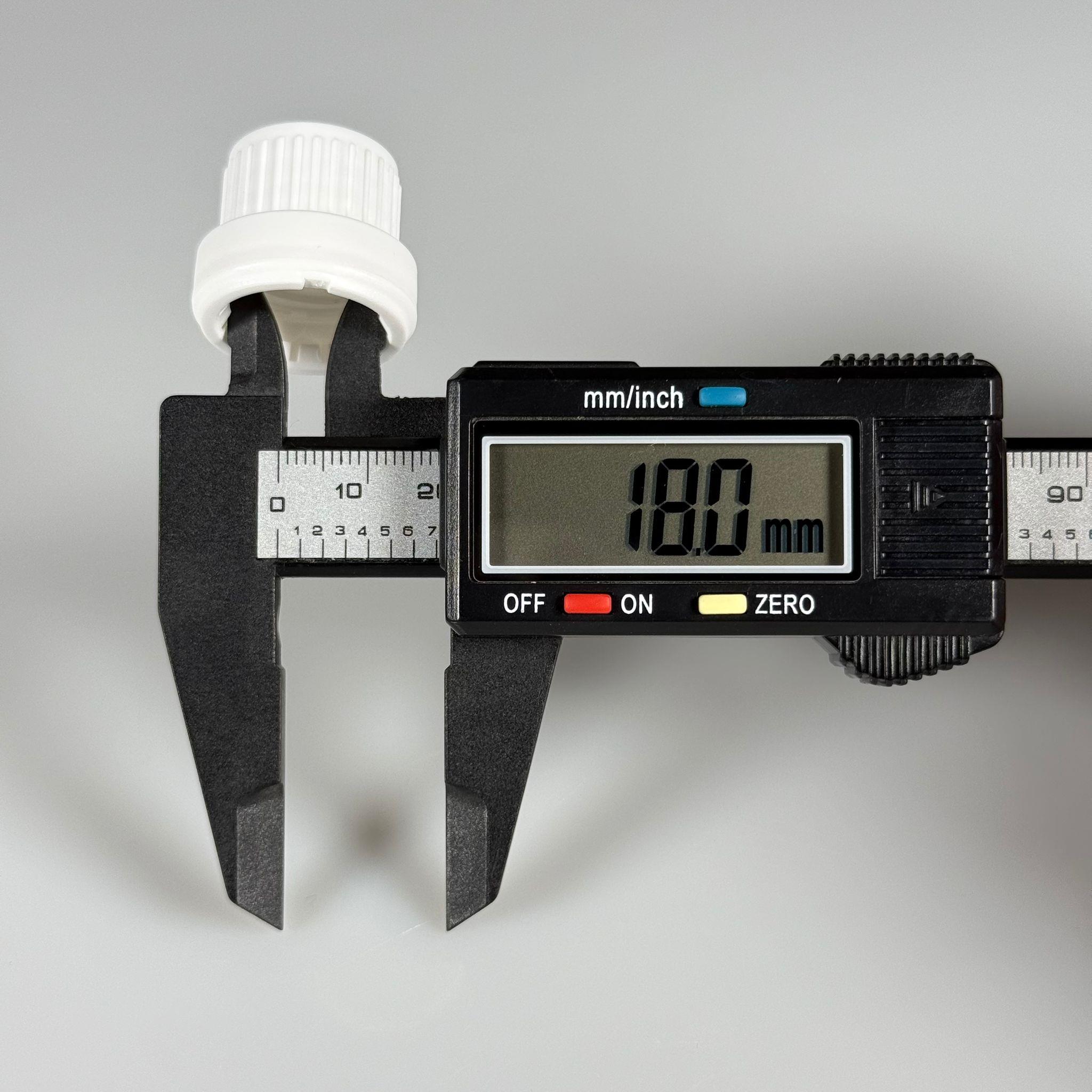 18 MM DELİKLİ PLASTİK KAPAK BEYAZ KİLİTLİ (DAMLALIK İÇİN)