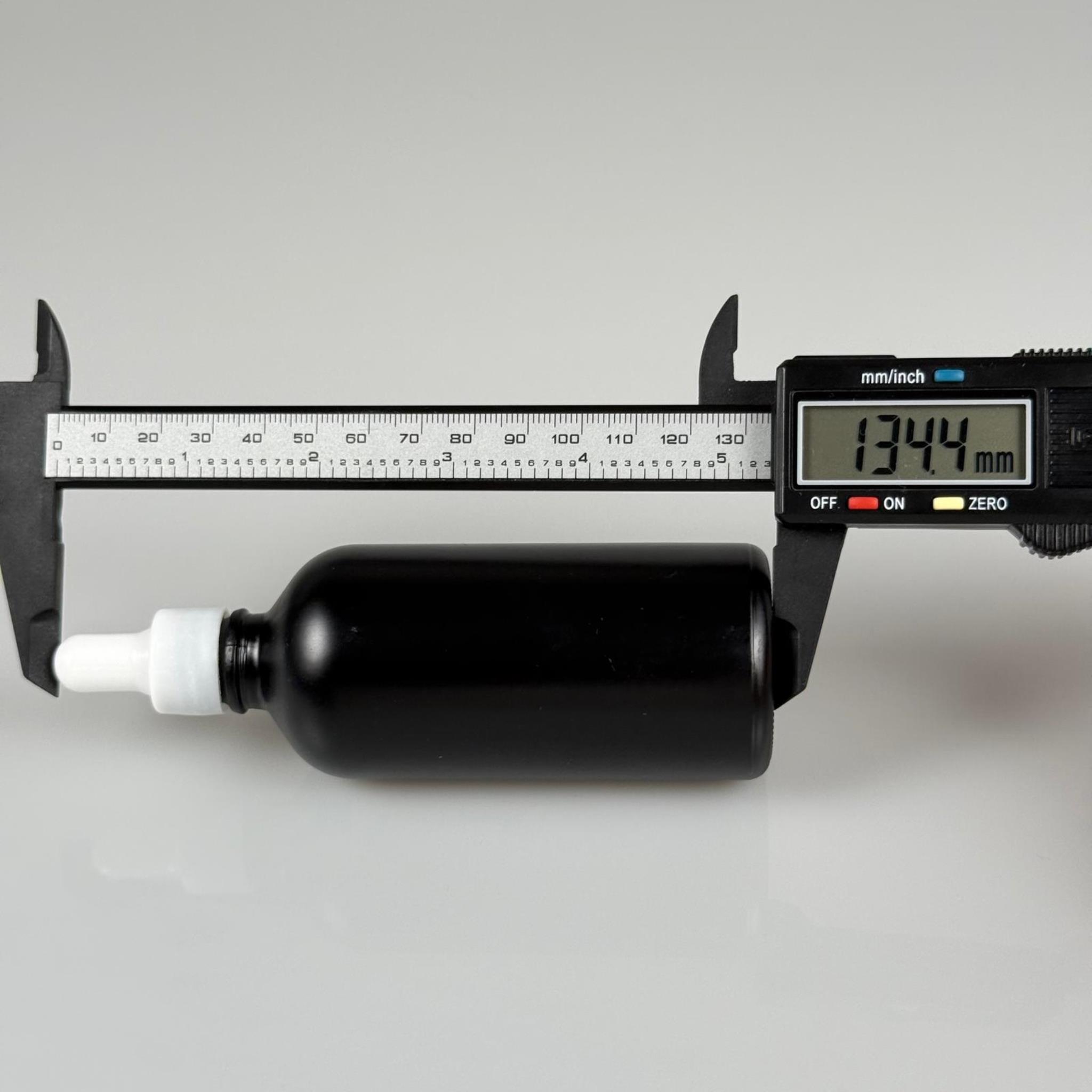 100 CC MAT SİYAH CAM DAMLALIKLI ŞİŞE - BEYAZ EMZİK + BEYAZ DÜZ KAPAK + CAM PİPET TAKIM - 100 ML MAT SİYAH DAMLALIKLI ŞİŞE SETİ