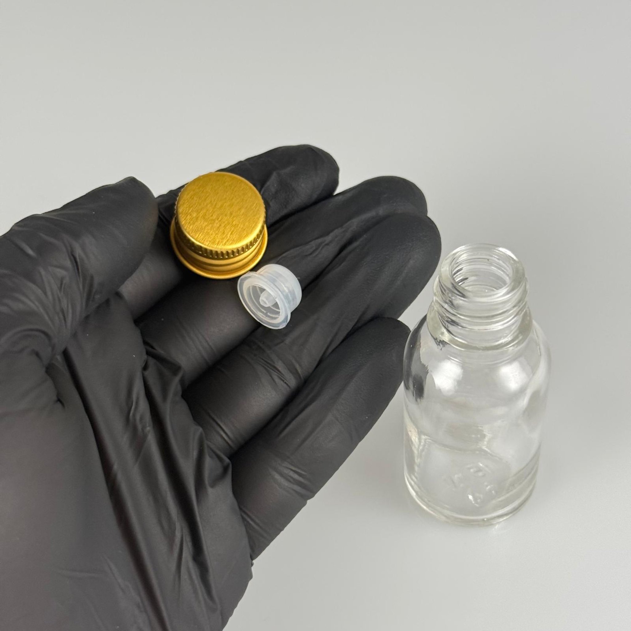 15 CC ŞEFFAF CAM ŞİŞE + KÖPÜK CONTALI GOLD ALÜMİNYUM METAL KAPAKLI + DAMLALIKLLI KOLONYA TIPALI TAKIM - 15 ML ŞEFFAF CAM ŞİŞE