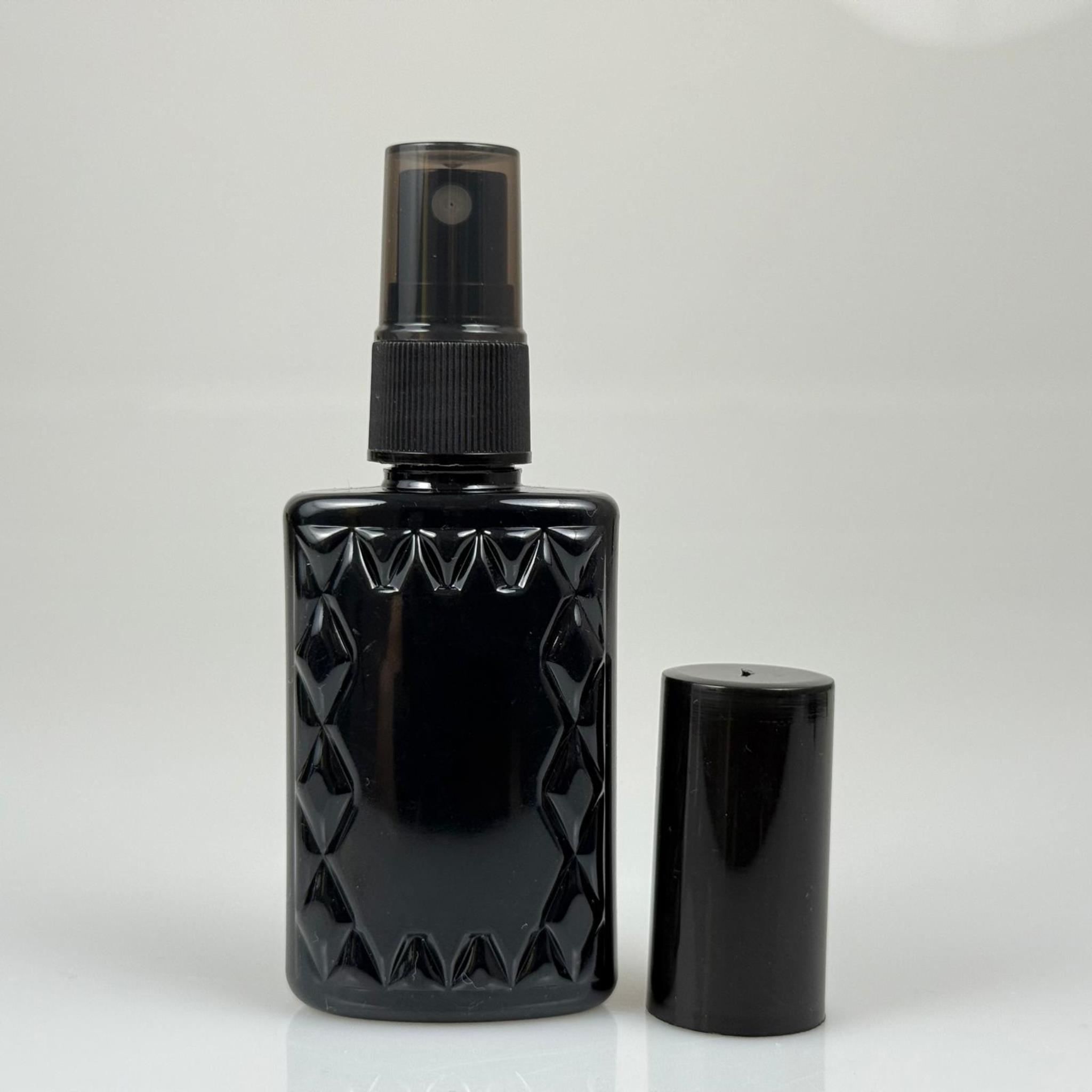 50 CC SİYAH PET KÖŞELİ PARFÜM ŞİŞESİ - SİYAH SPREYLİ - SİYAH KORUMA KAPAKLI - 50 ML PLASTİK PARFÜM - KOLONYA ŞİŞESİ