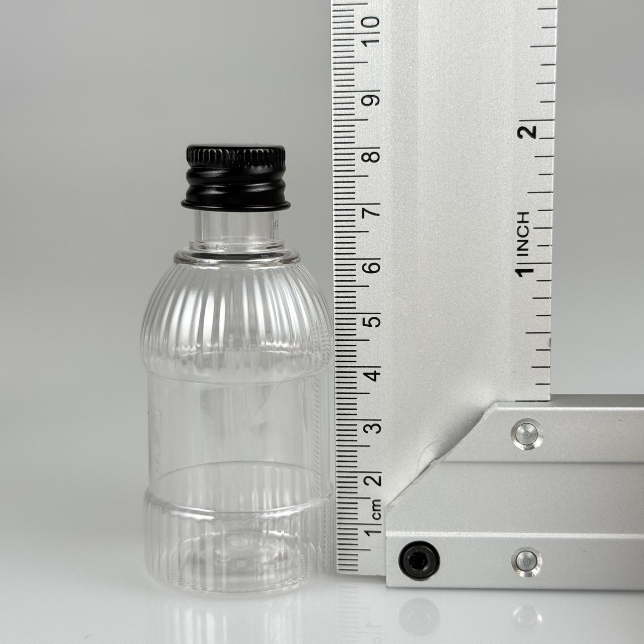 50 CC MANDALİNA MODEL PET ŞİŞE + KÖPÜK CONTALI SİYAH ALÜMİNYUM METAL KAPAKLI + KÖR TIPALI TAKIM - 50 ML TOMBUL PET ŞİŞE