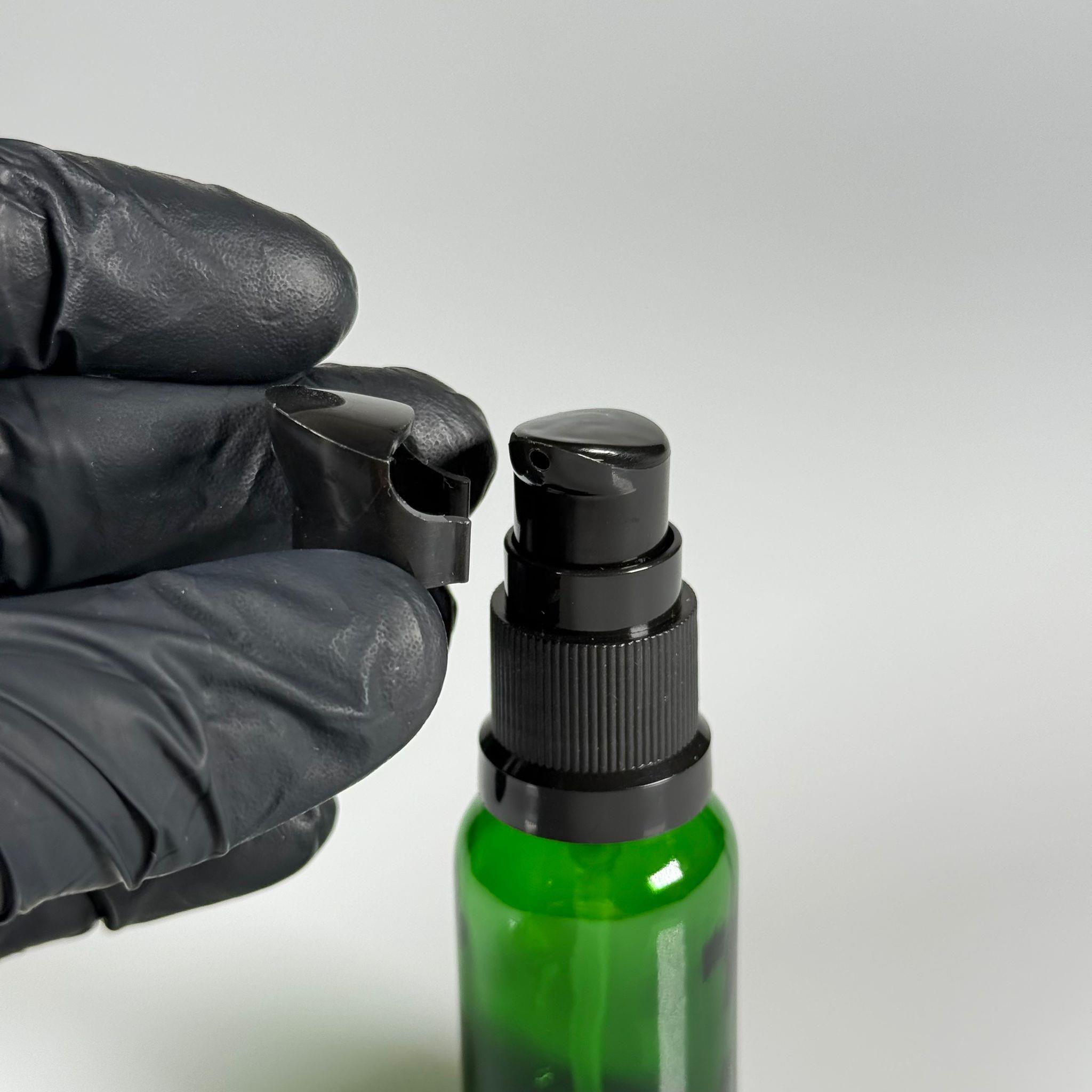 15 CC YEŞİL CAM ŞİŞE - SIZDIRMAZ ETEKLİ SİYAH LOSYON POMPALI TAKIM - 15 ML LOSYON ŞİŞESİ - YAĞ, KREM GİBİ YOĞUN KIVAMLI SIVILAR İÇİN CAM AMBALAJ