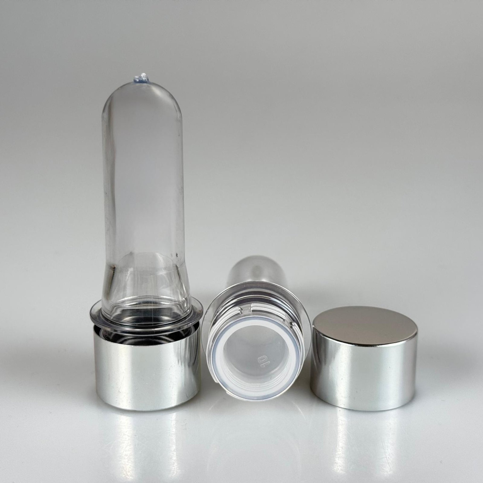 9 CM TÜP - 20 CC UZUN KALIN PET ŞİŞE + ALÜMİNYUM KAPLAMALI GÜMÜŞ KAPAKLI + KÖR TIPALI TAKIM - 20 ML KALIN PET ŞİŞE