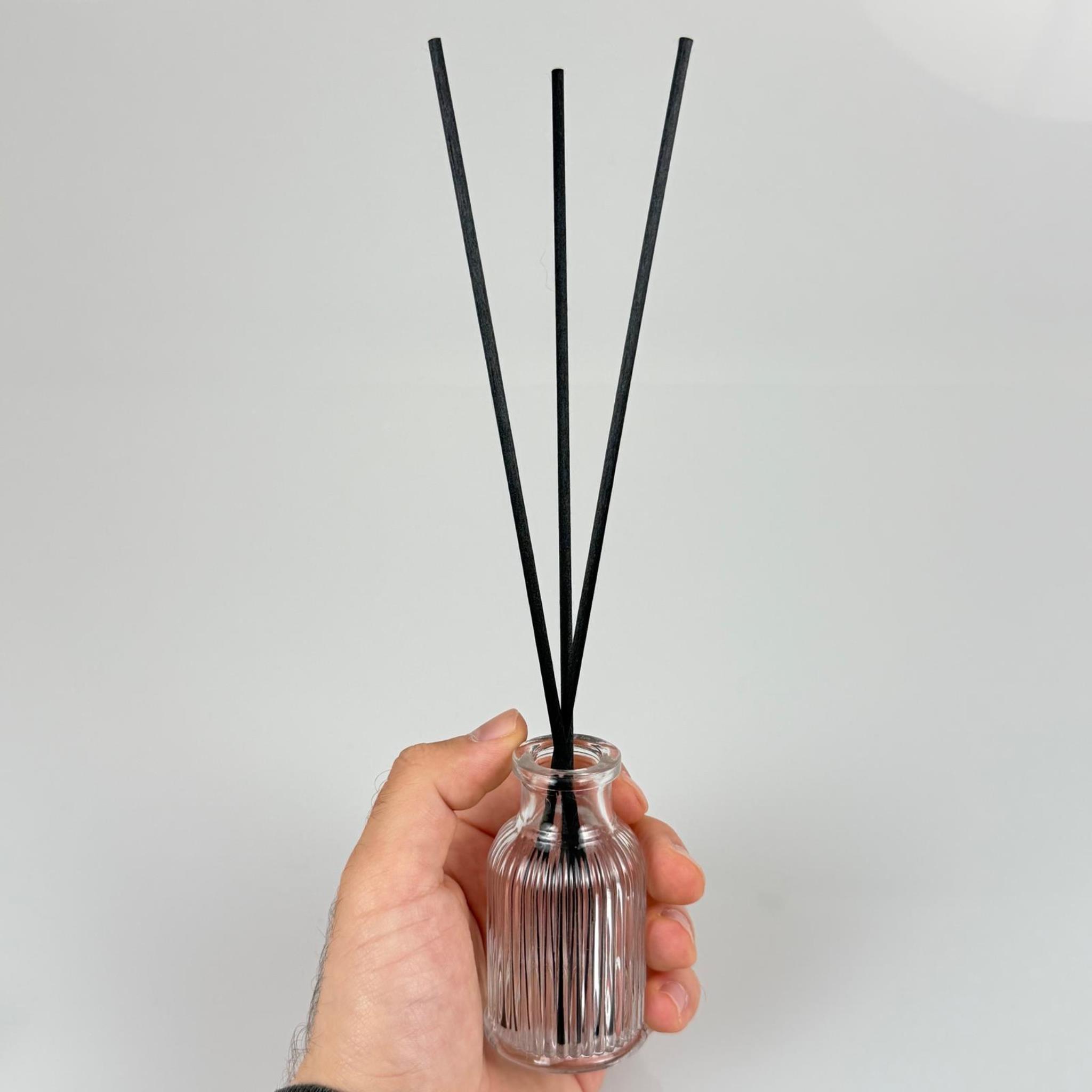 ÇİZGİLİ LÜKS MODEL CAM BAMBU ODA KOKUSU ŞİŞESİ + CAM TIPA + 3 ADET FİBER BAMBU ÇUBUK - 50 ML SET TAKIM - HEDİYELİK PROMOSYON LÜX DİFFUSER ŞİŞELERİ