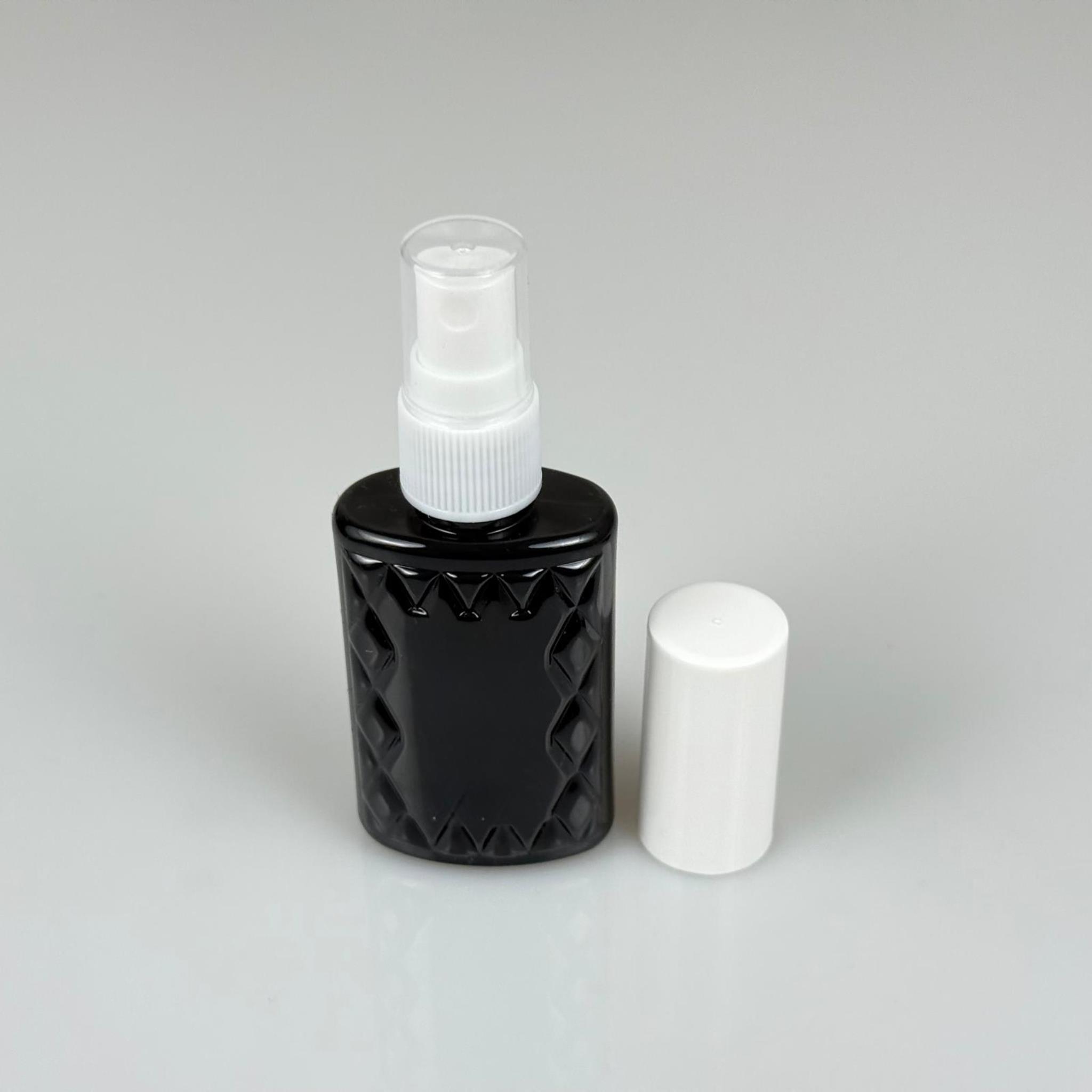 50 CC SİYAH PET KÖŞELİ PARFÜM ŞİŞESİ - BEYAZ SPREYLİ - BEYAZ KORUMA KAPAKLI - 50 ML PLASTİK PARFÜM - KOLONYA ŞİŞESİ