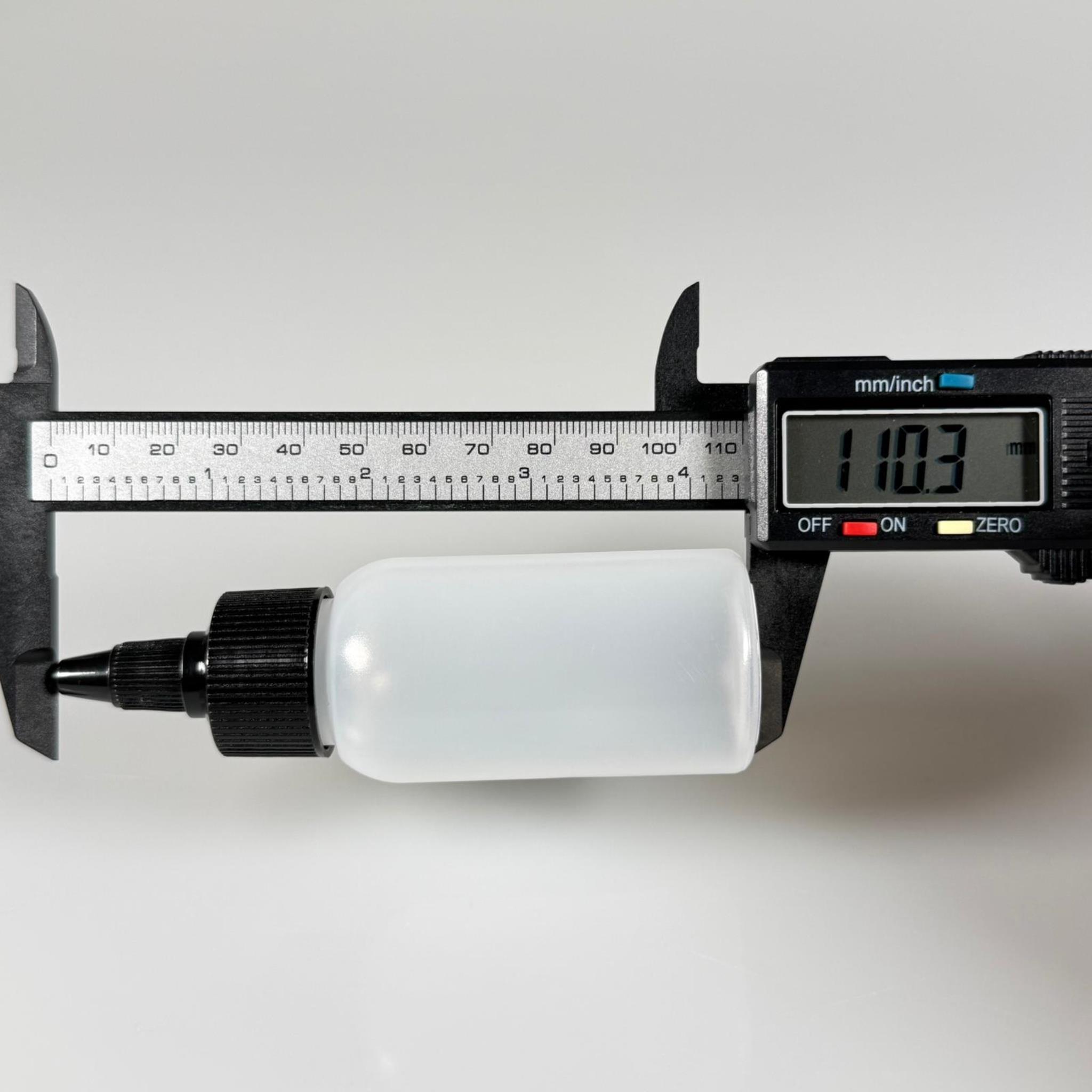 50 ML SIKILABİLİR YUMUŞAK POLİETİLEN PE PLASTİK ŞİŞE - SİYAH TWİST AKITICI SOS KAPAKLI - 50 cc sos, yağ, kartuş, mürekkep vb için boş şişeler