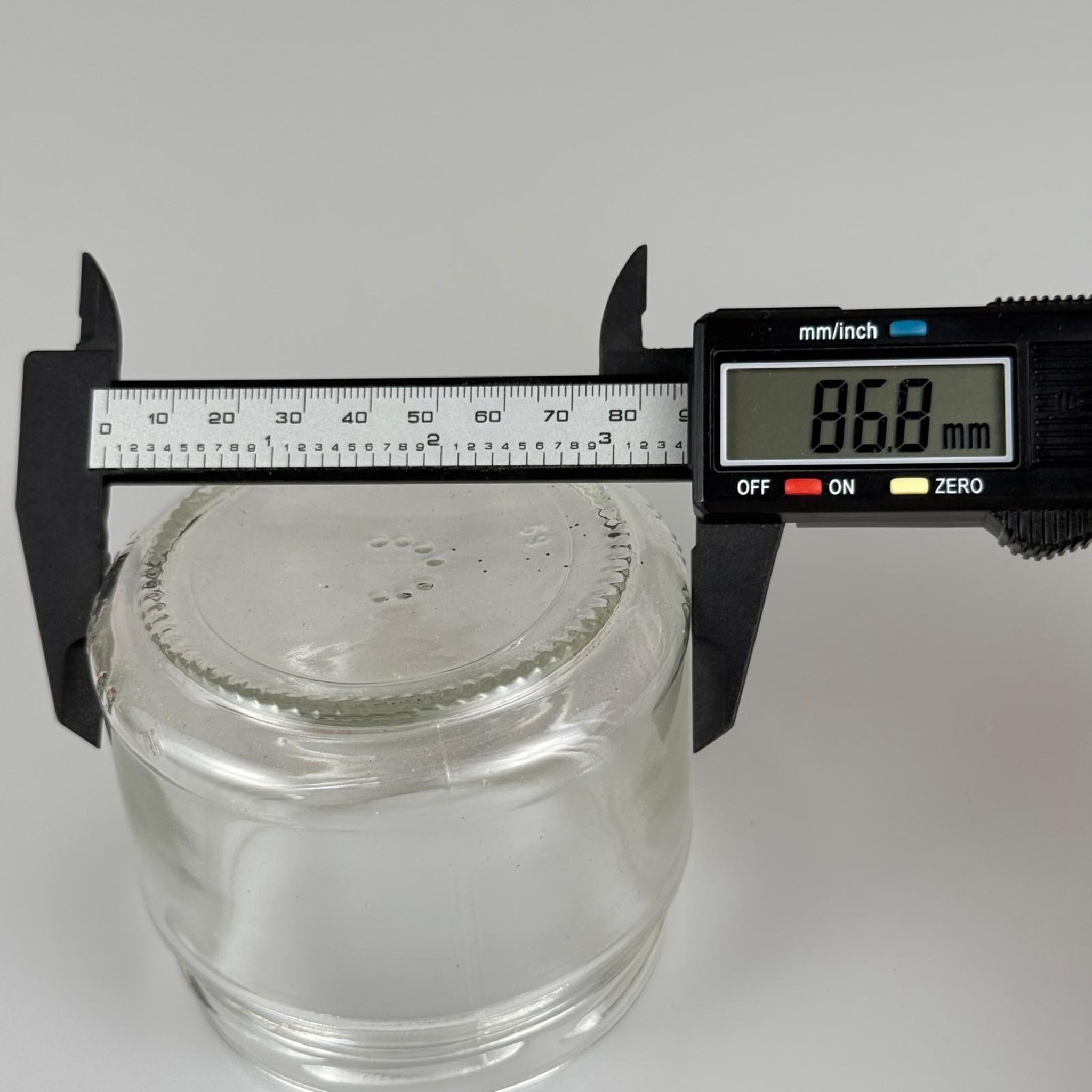 300 CC CAM KAVANOZ (SİLME HACİM 330 ML) +  DERİN GOLD LÜKS METAL KAPAKLI - 300 ML CAM KAVANOZ - DERİN ETEK KAPAKLI