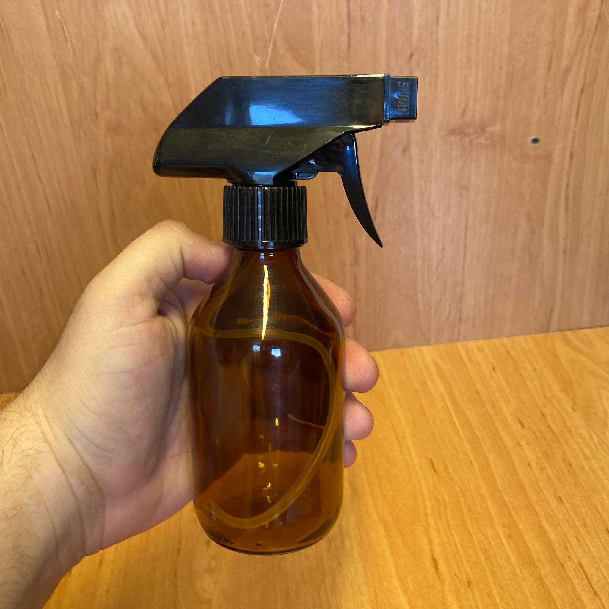 200 CC AMBER CAM ŞİŞE - SİYAH TETİK SPREYLİ - 200 ML KAHVERENGİ SPREYLİ ŞİŞE