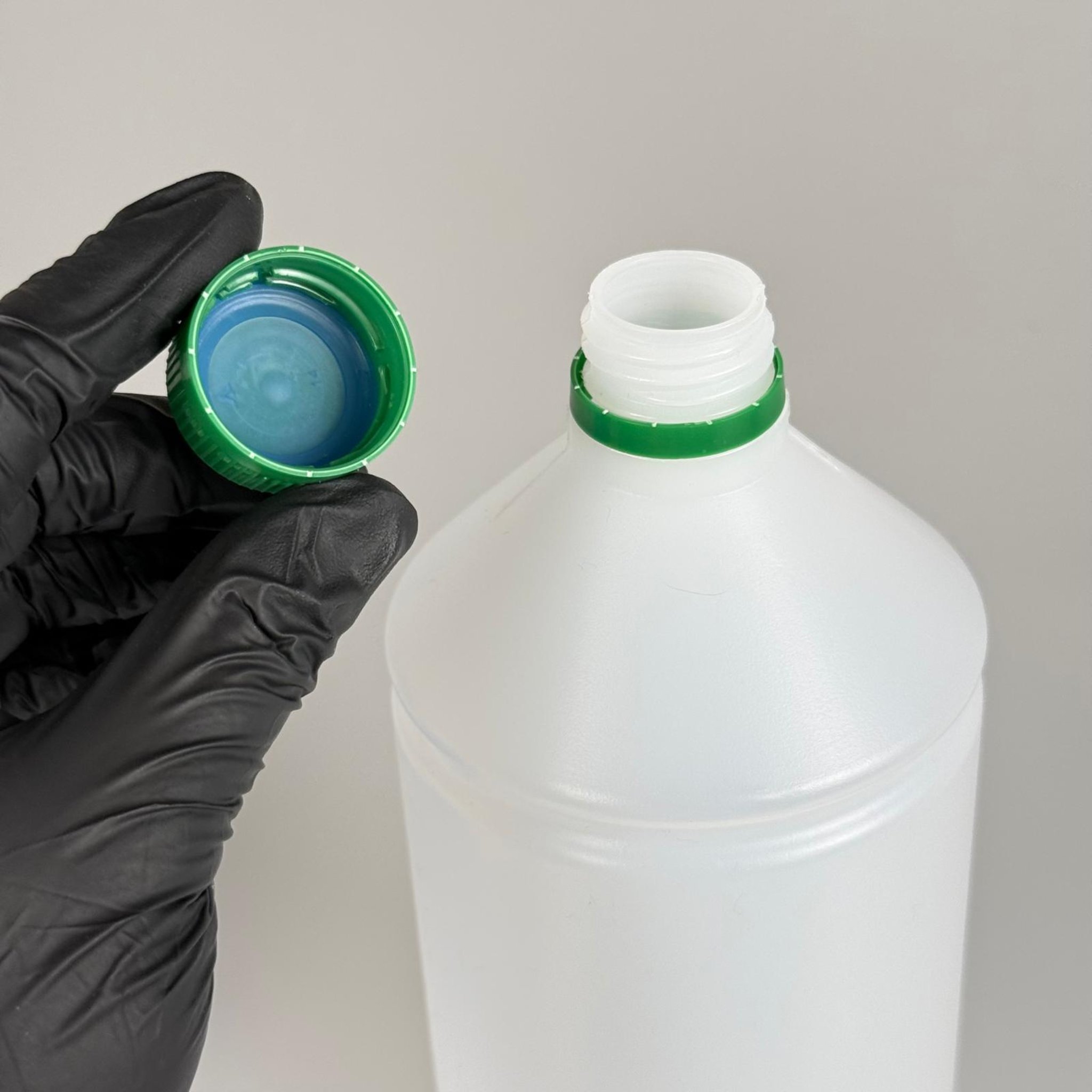 1000 CC TİNER ŞİŞESİ - YEŞİL KİLİTLİ KAPAKLI - 1000 ML KİMYASALA DAYANIKLI PLASTİK ŞİŞE - 1 LT POLİETİLEN ŞİŞE