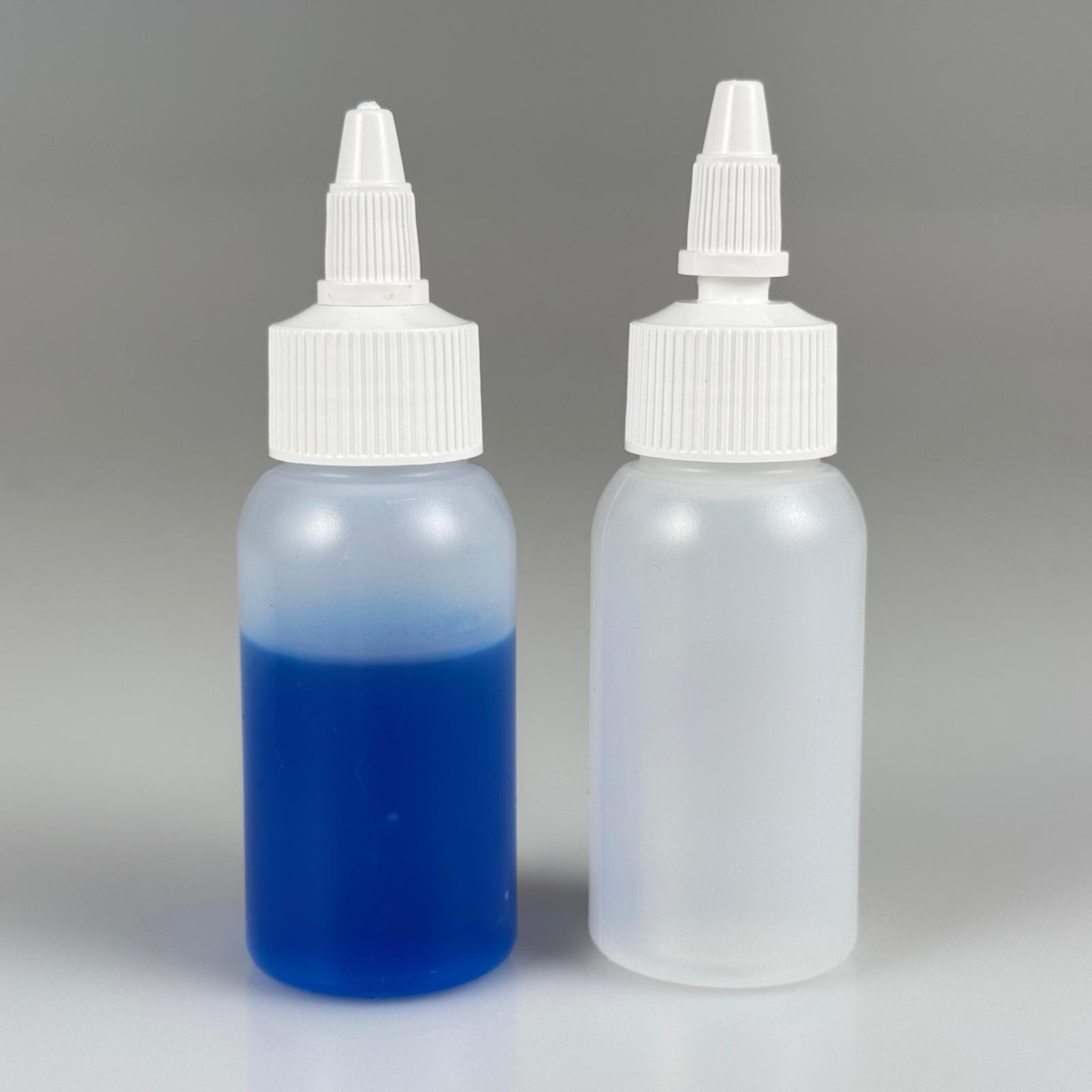 50 ML SIKILABİLİR YUMUŞAK POLİETİLEN PE PLASTİK ŞİŞE - BEYAZ TWİST AKITICI SOS KAPAKLI - 50 cc sos, yağ, kartuş, mürekkep vb için boş şişeler