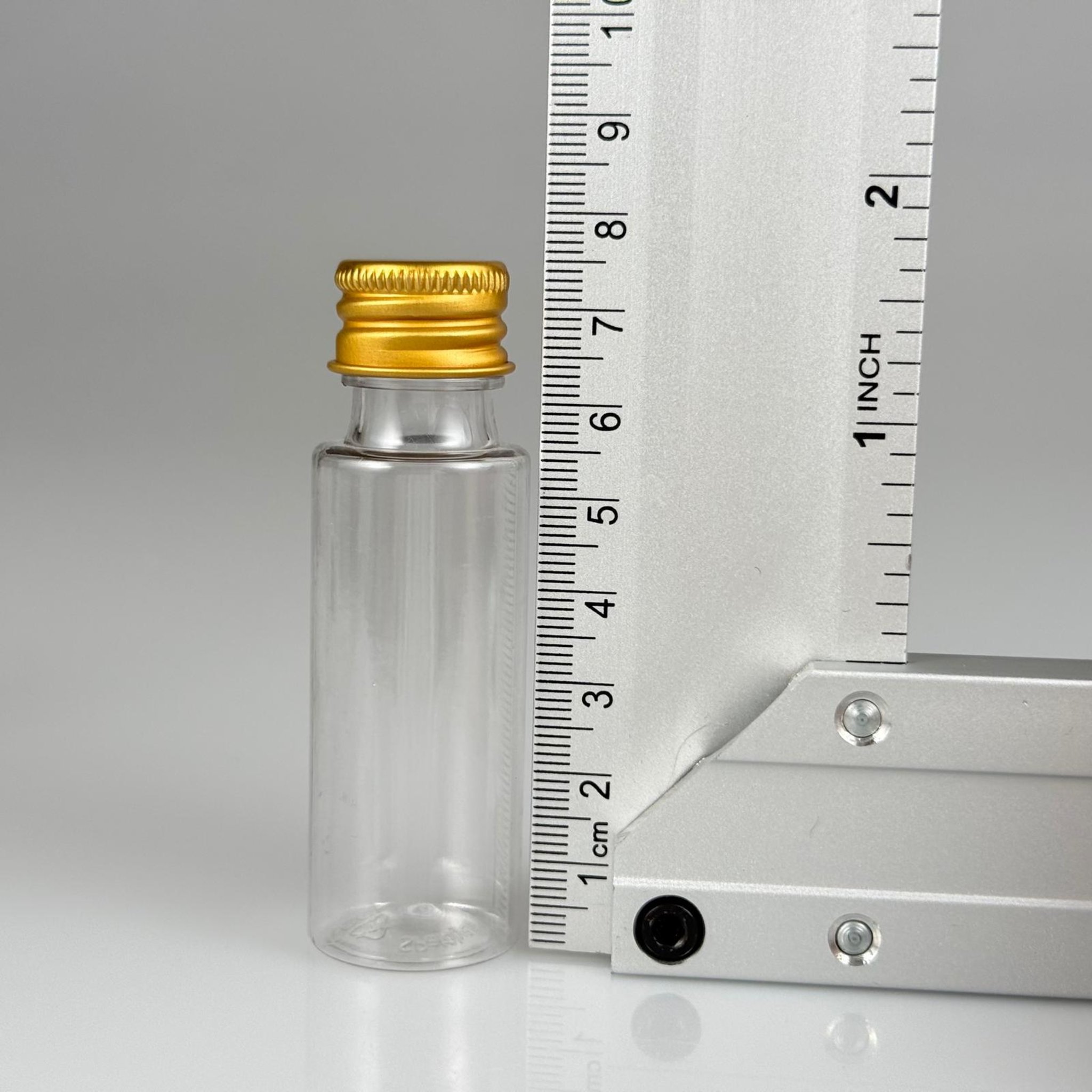 20 CC ŞEFFAF PET ŞİŞE + KÖPÜK CONTALI GOLD MÜŞ ALÜMİNYUM METAL KAPAKLI + DAMLALIKLI KOLOMNYA TIPALI TAKIM - 20 ML PLASTİK ŞİŞE