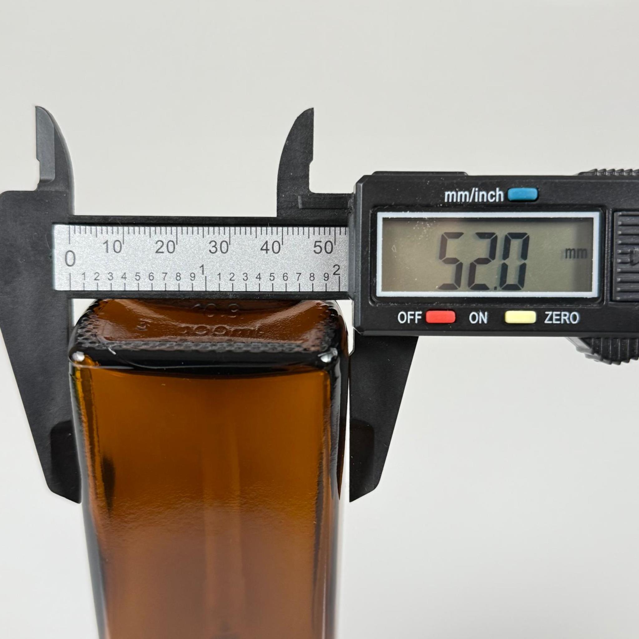 100 CC AMBER YASSI CAM ŞİŞE - SİYAH POMPALI - 100 ML KAHVERENGİ POMPALI ŞİŞE