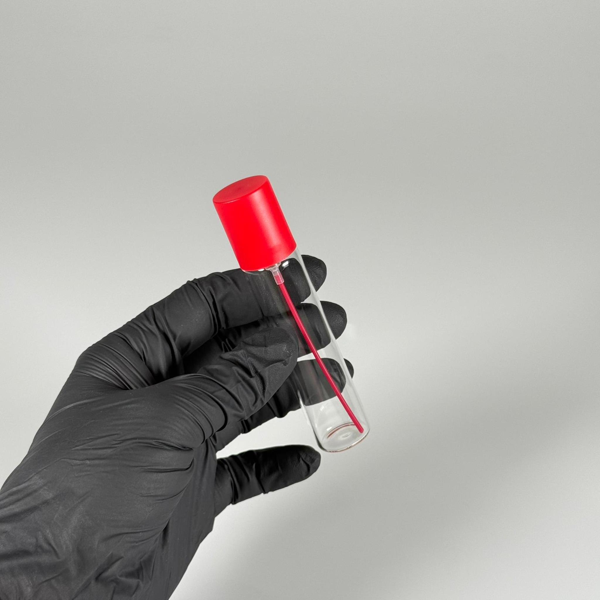 PARFÜM ŞİŞESİ 25 ML - 25 CC PARFÜM AMBALAJI VALFLİ (GEÇME AĞIZ) CAM KALEM PARFÜM İÇİN ŞİŞELERİ - KIRMIZI SPREY + KAPAKLI SET TAKIM