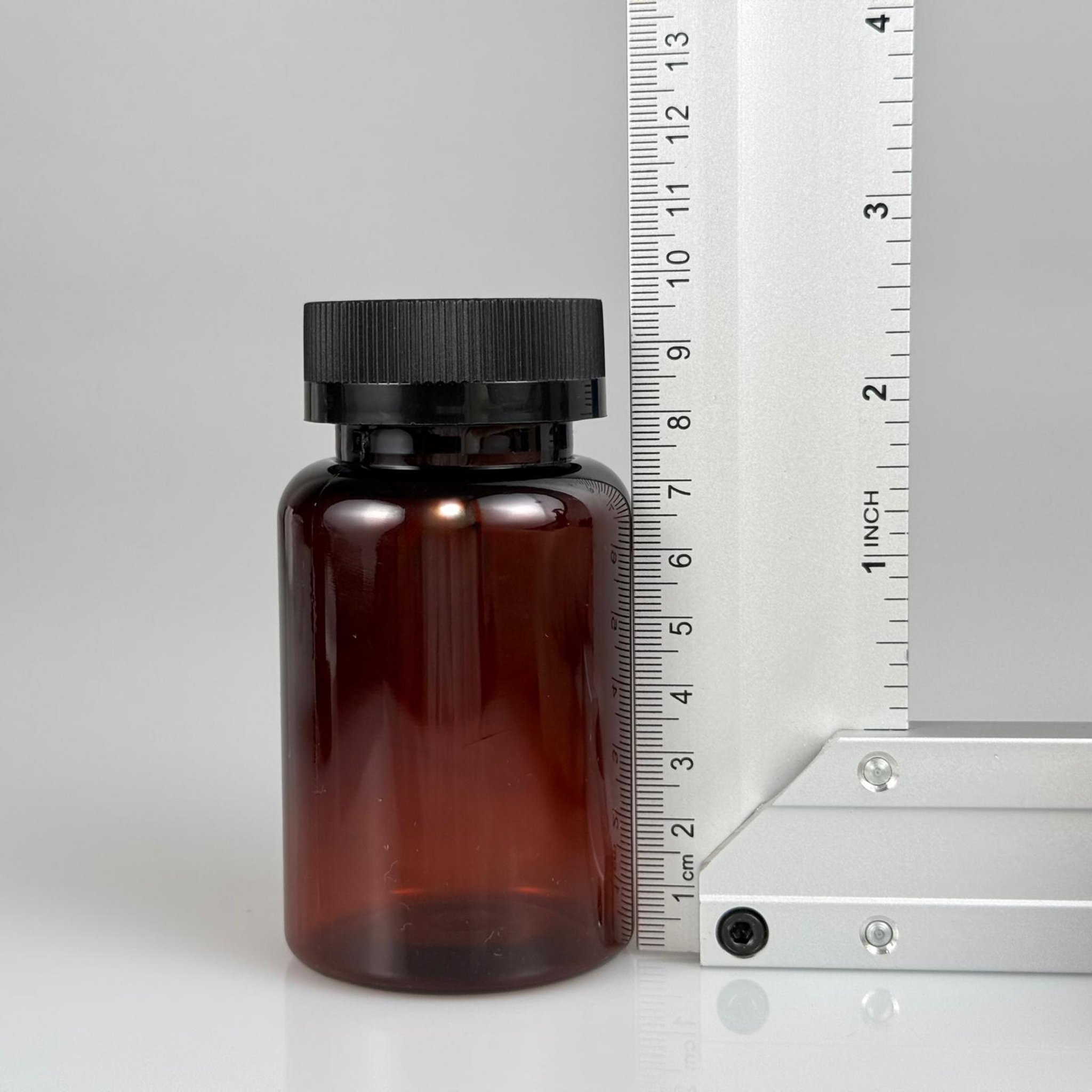 150 ML CONTALI ÇOCUK KİLİT KAPAKLI TABLET ŞİŞESİ  - 150 CC AMBER PET KAVANOZ + 38 MM SİYAH ÇOCUK KİLİTLİ KAPAK + KENDİNDEN YAPIŞKANLI KÖPÜK CONTA TAKIM -  KAPSÜL KUTUSU - İLAÇ ŞİŞESİ - MEDİKAL HAP ŞİŞESİ - FARMASÖTİK KAVANOZ