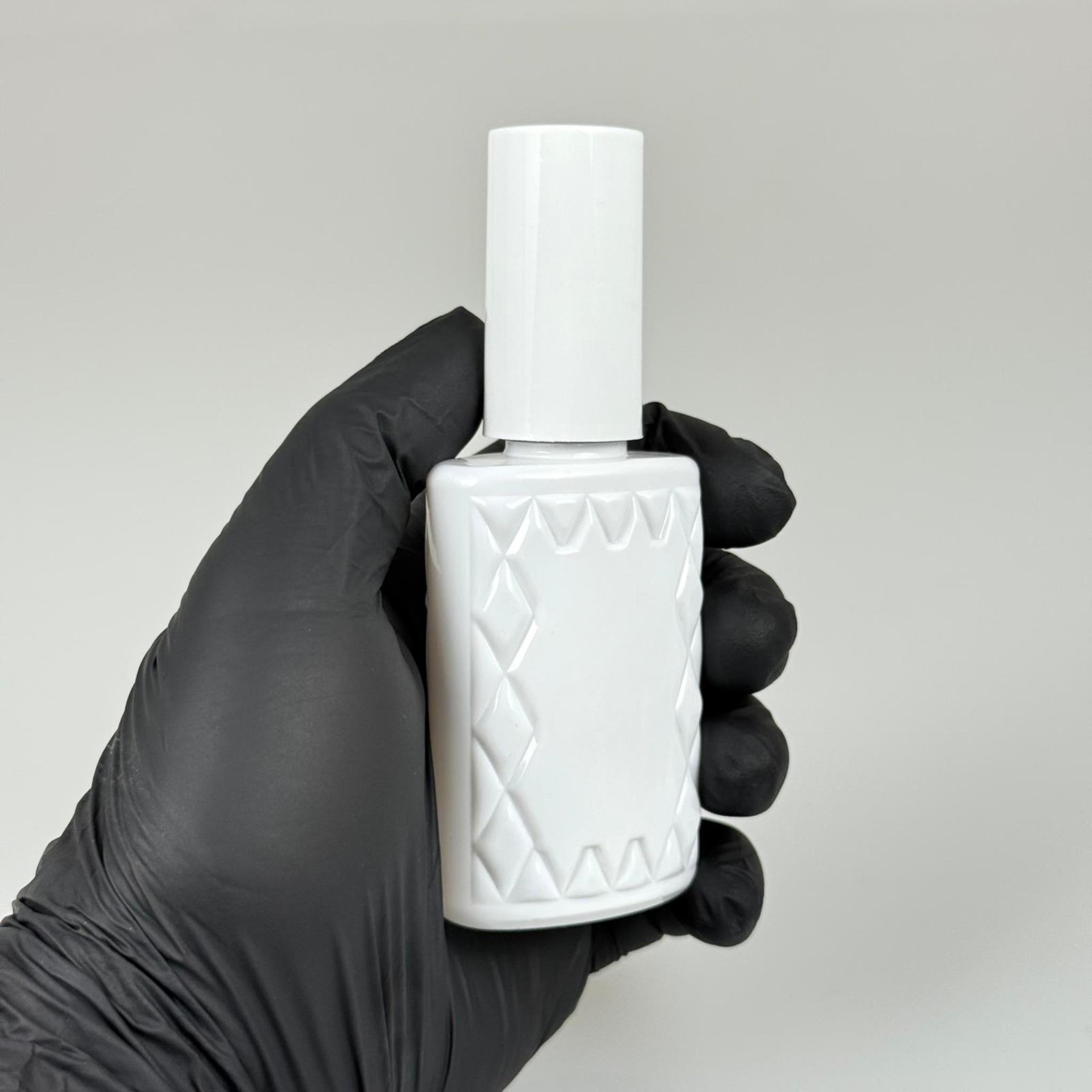 50 CC BEYAZ PET KÖŞELİ PARFÜM ŞİŞESİ - SİYAH SPREYLİ - BEYAZ KORUMA KAPAKLI - 50 ML PLASTİK PARFÜM - KOLONYA ŞİŞESİ