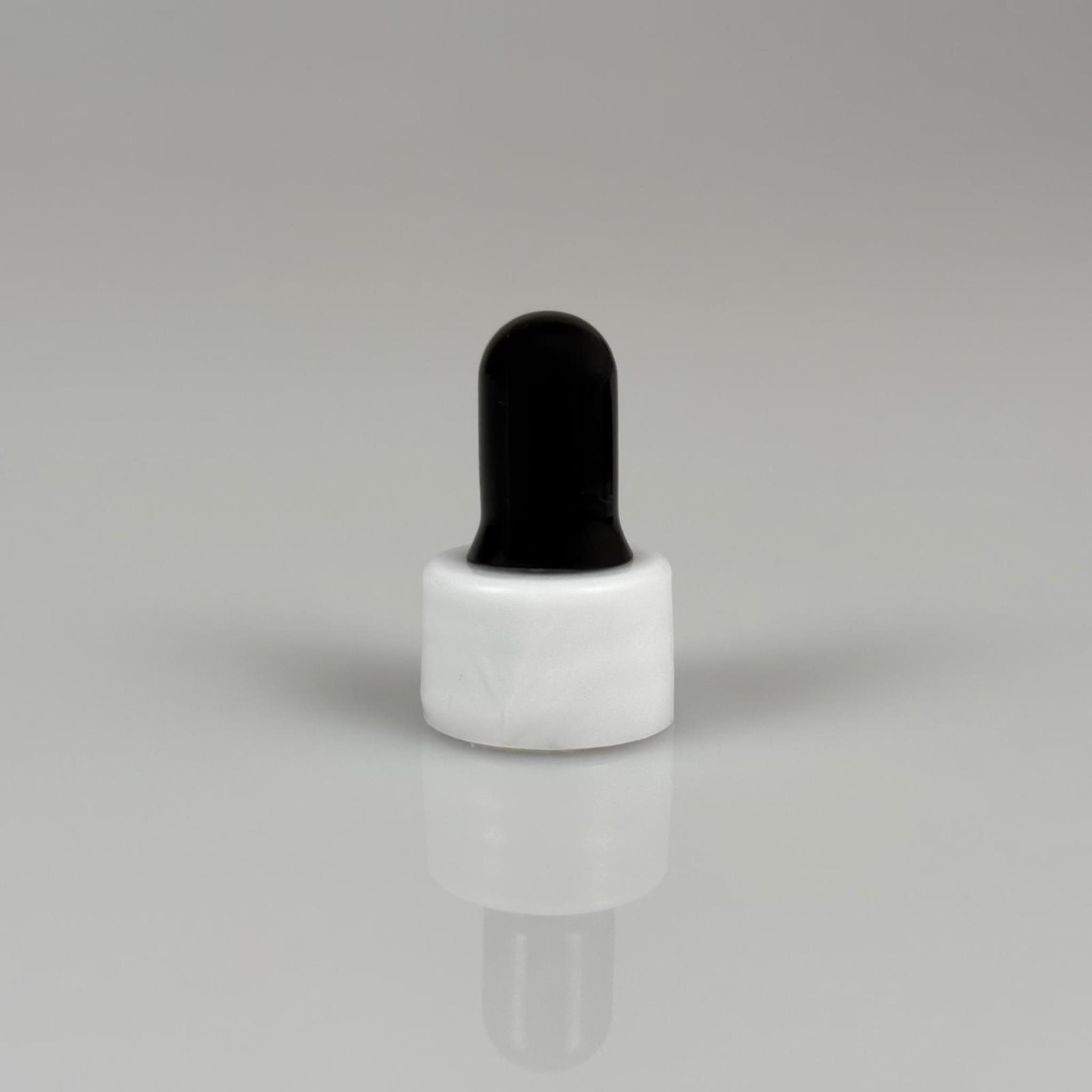 18 MM SİYAH EMZİKLİ DELİKLİ PLASTİK KAPAK BEYAZ - DÜZ (DAMLALIK İÇİN)