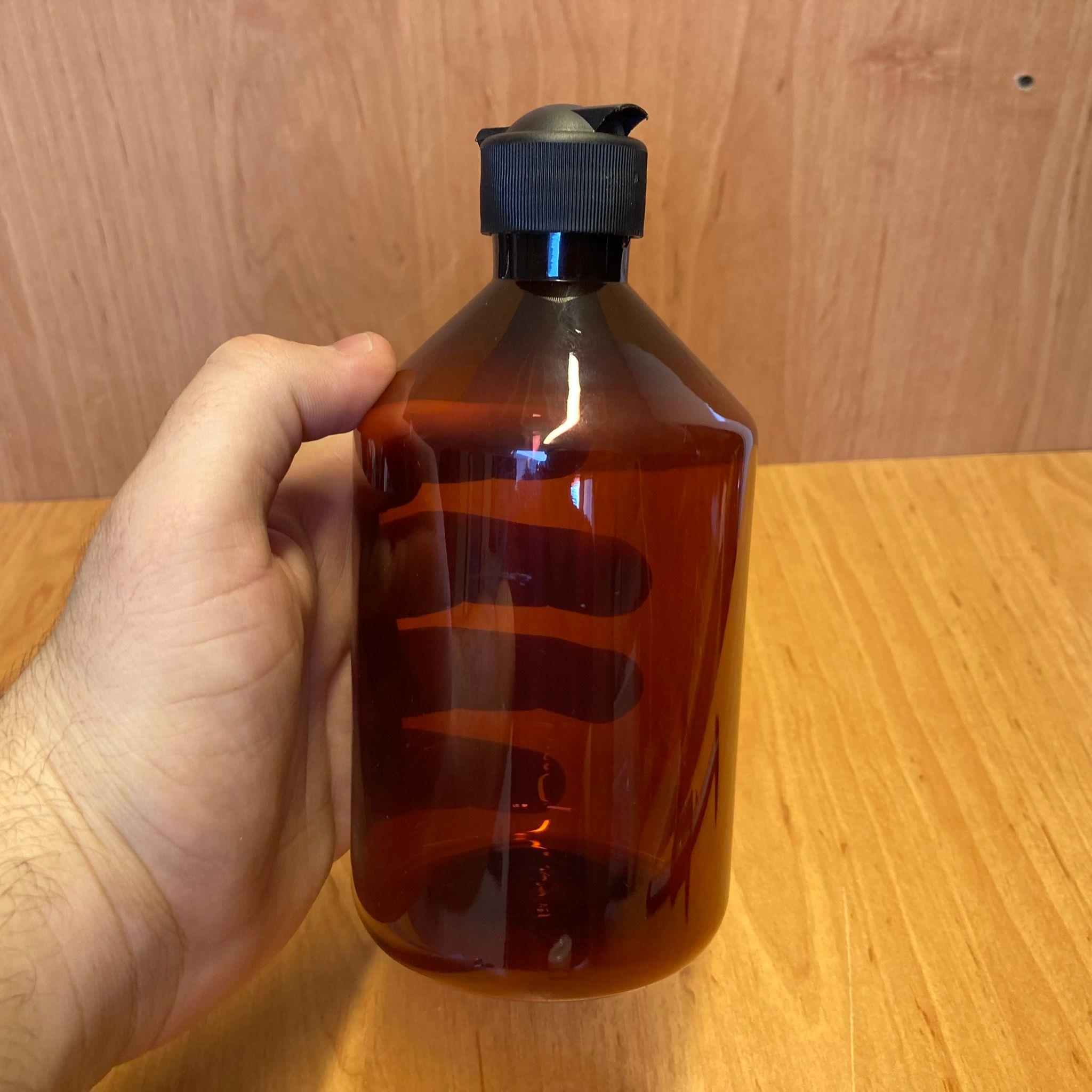 500 CC AMBER PLASTİK ŞİŞE - SİYAH AKITICILI FLİPTOP KAPAKLI - 500 ML KAHVERENGİ BOŞ PLASTİK ŞİŞE - AÇILIR KAPANIR KAPAKLI