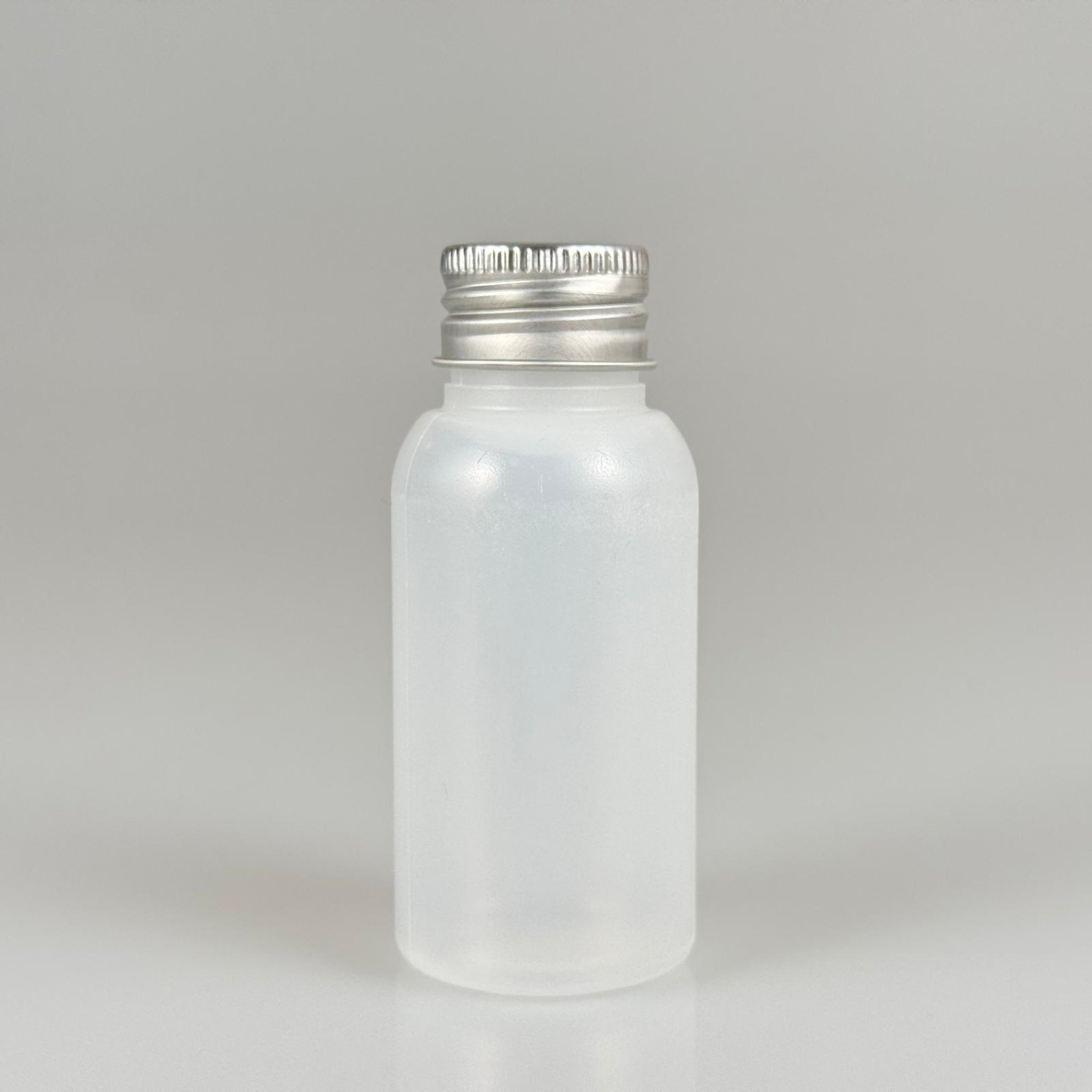 50 ML SIKILABİLİR YUMUŞAK POLİETİLEN PE PLASTİK ASETON ŞİŞESİ ( 24 AĞIZ ) + KÖPÜK CONTALI GÜMÜŞ METAL ALÜMİNYUM KAPAK TAKIM - 50 cc sos, yağ, kartuş, mürekkep vb için boş şişeler