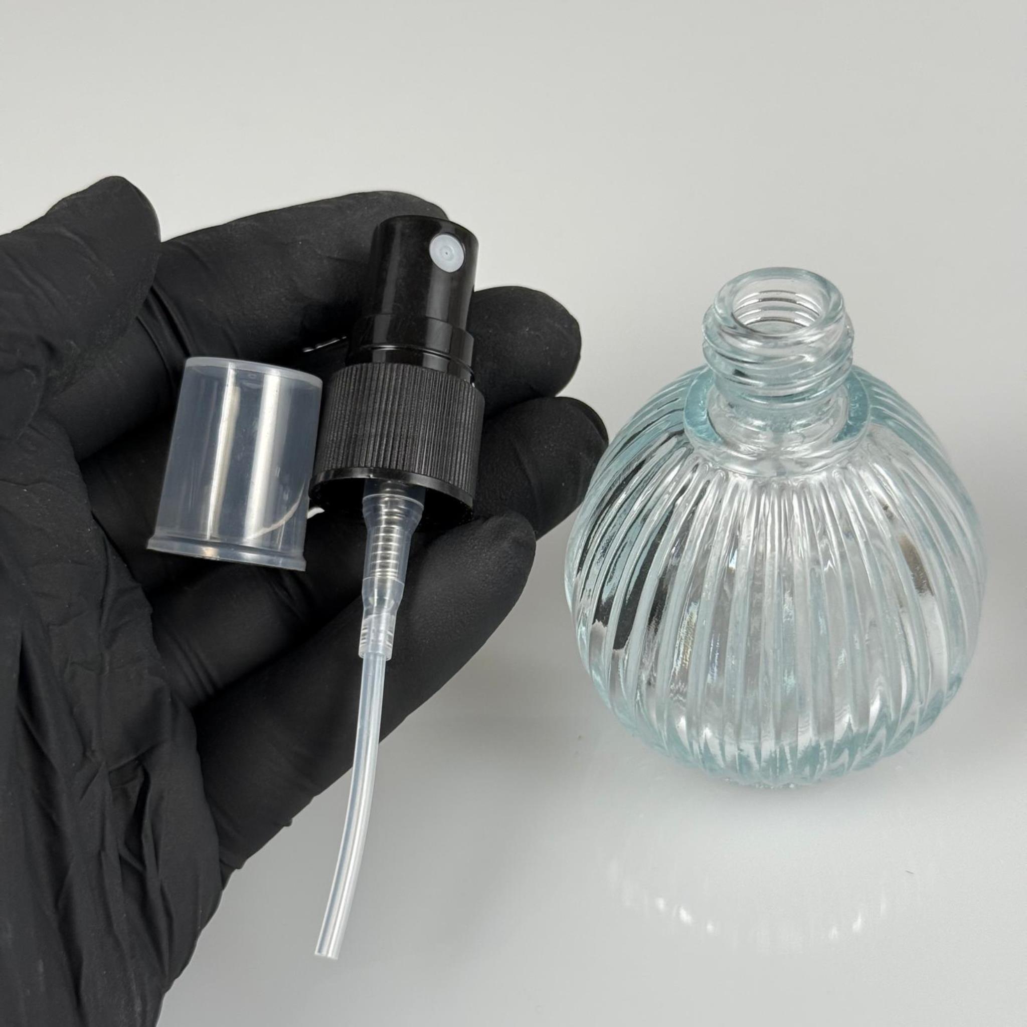 50 CC ÇİZGİLİ TOP CAM ŞİŞE + SİYAH SPREY FISFIS - 50 ML HEDİYELİK CAM KOLONYA ŞİŞESİ - DÜĞÜN, NİŞAN, SÖZ, KINA, CENAZE, PROMOSYON İÇİN HEDİYELİK KOLONYA ŞİŞELERİ